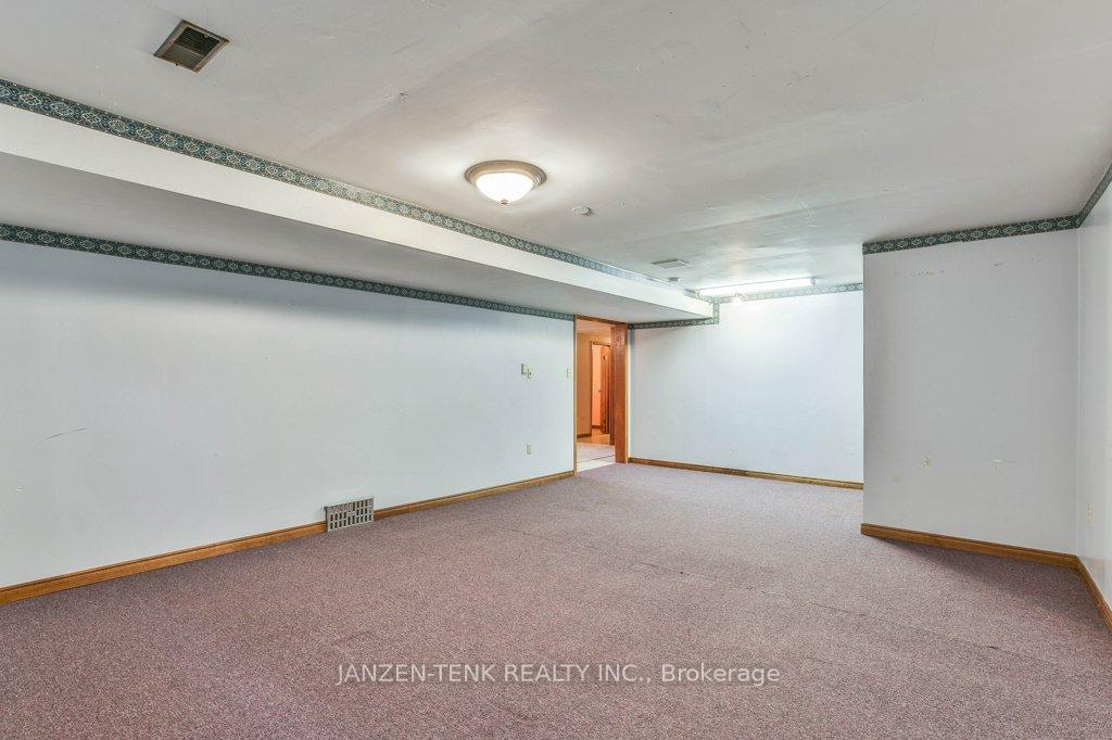 Photo 28 of 9293 Richmond Road, Bayham, Richmond — HOMEH