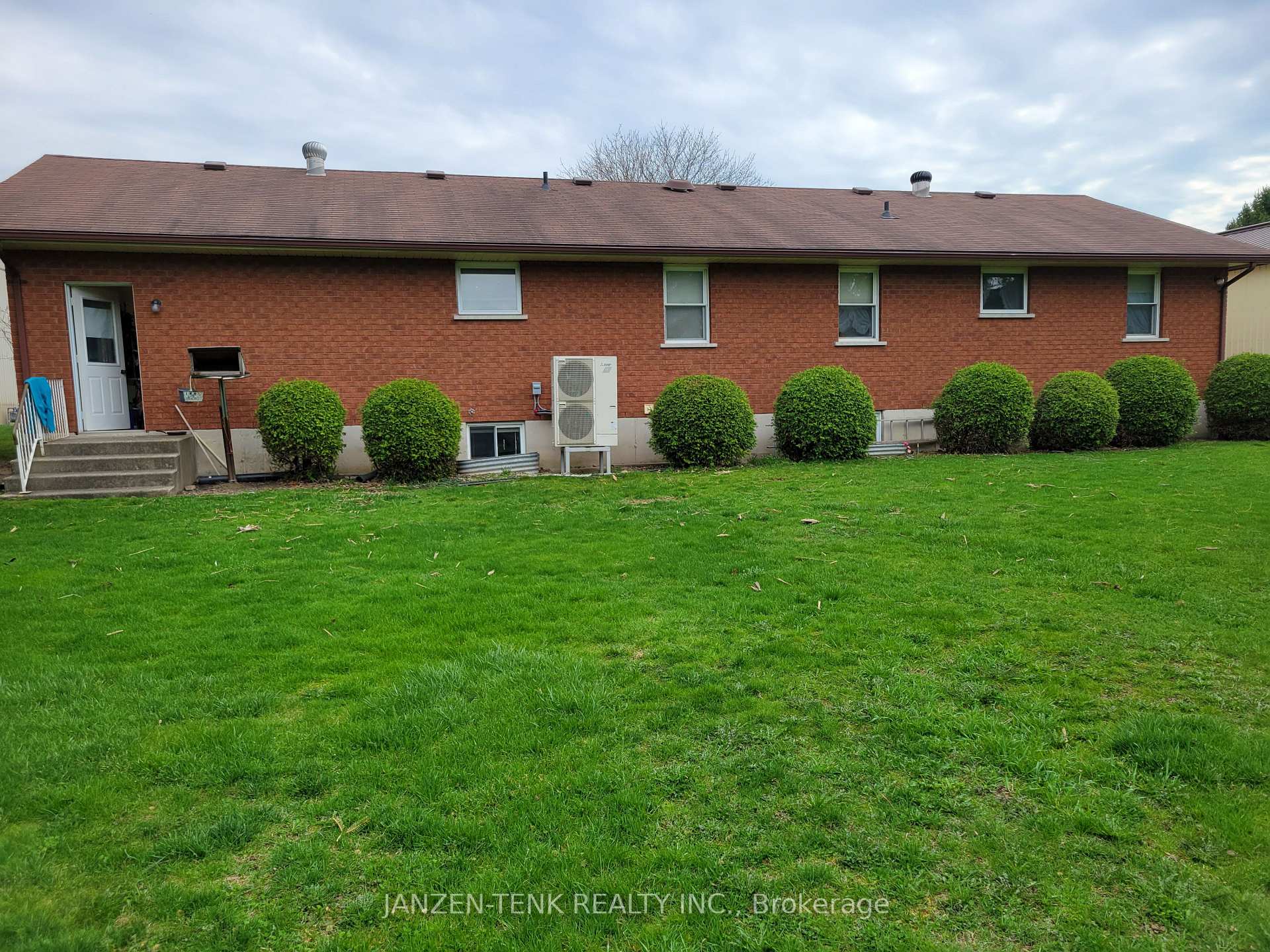 Photo 34 of 9293 Richmond Road, Bayham, Richmond — HOMEH