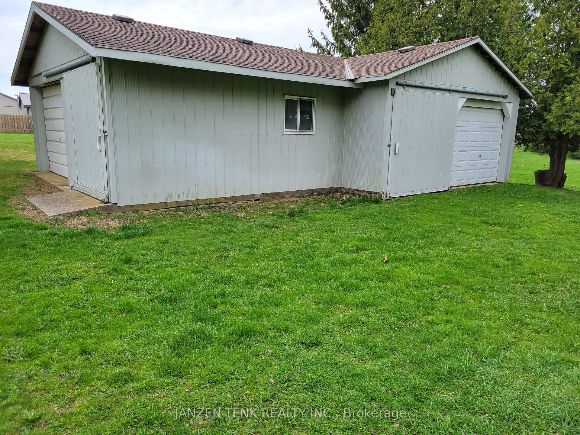 Photo 39 of 9293 Richmond Road, Bayham, Richmond — HOMEH