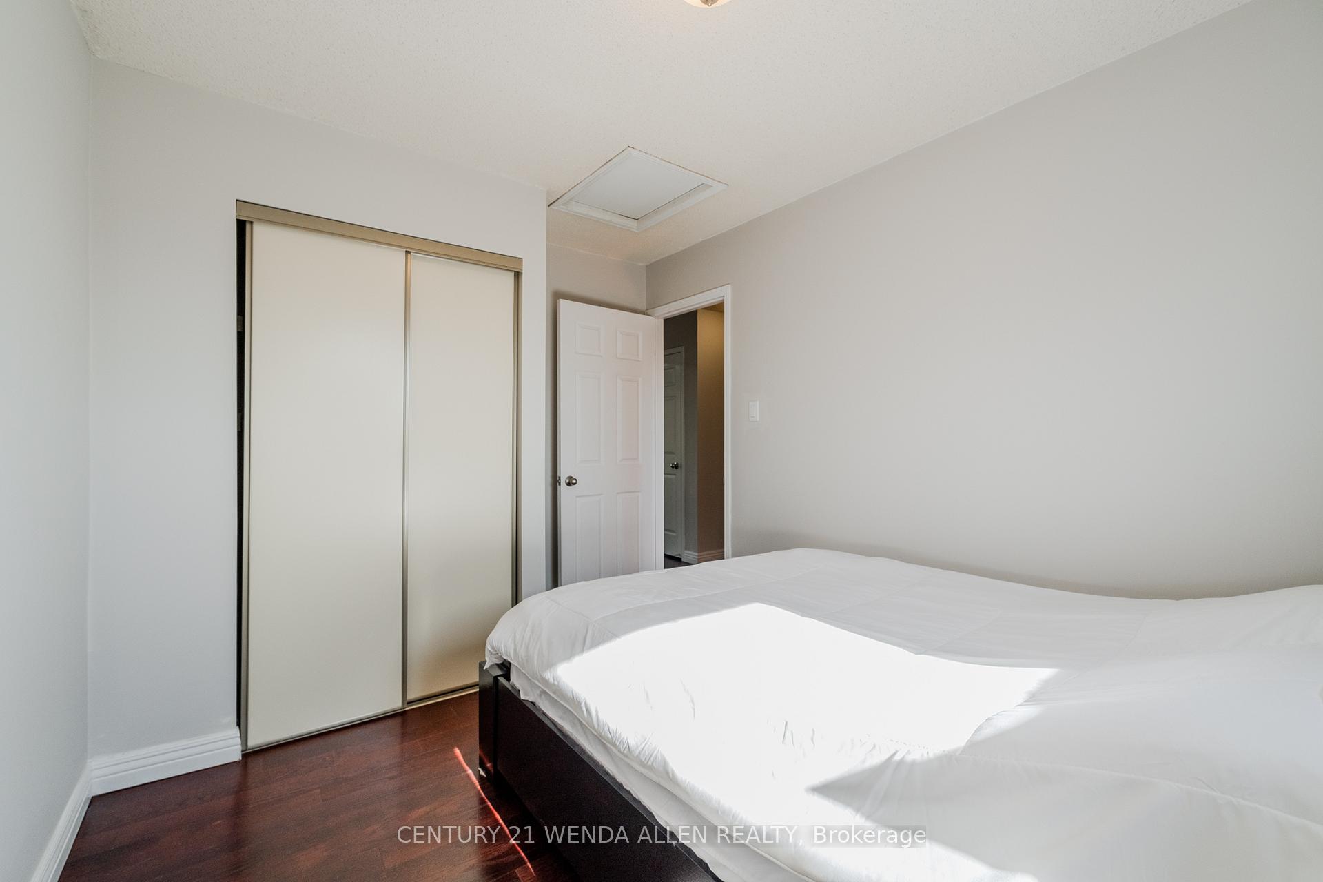 Photo 19 of 113 Meadowlark Drive, Brampton, Fletcher's Creek South — HOMEH