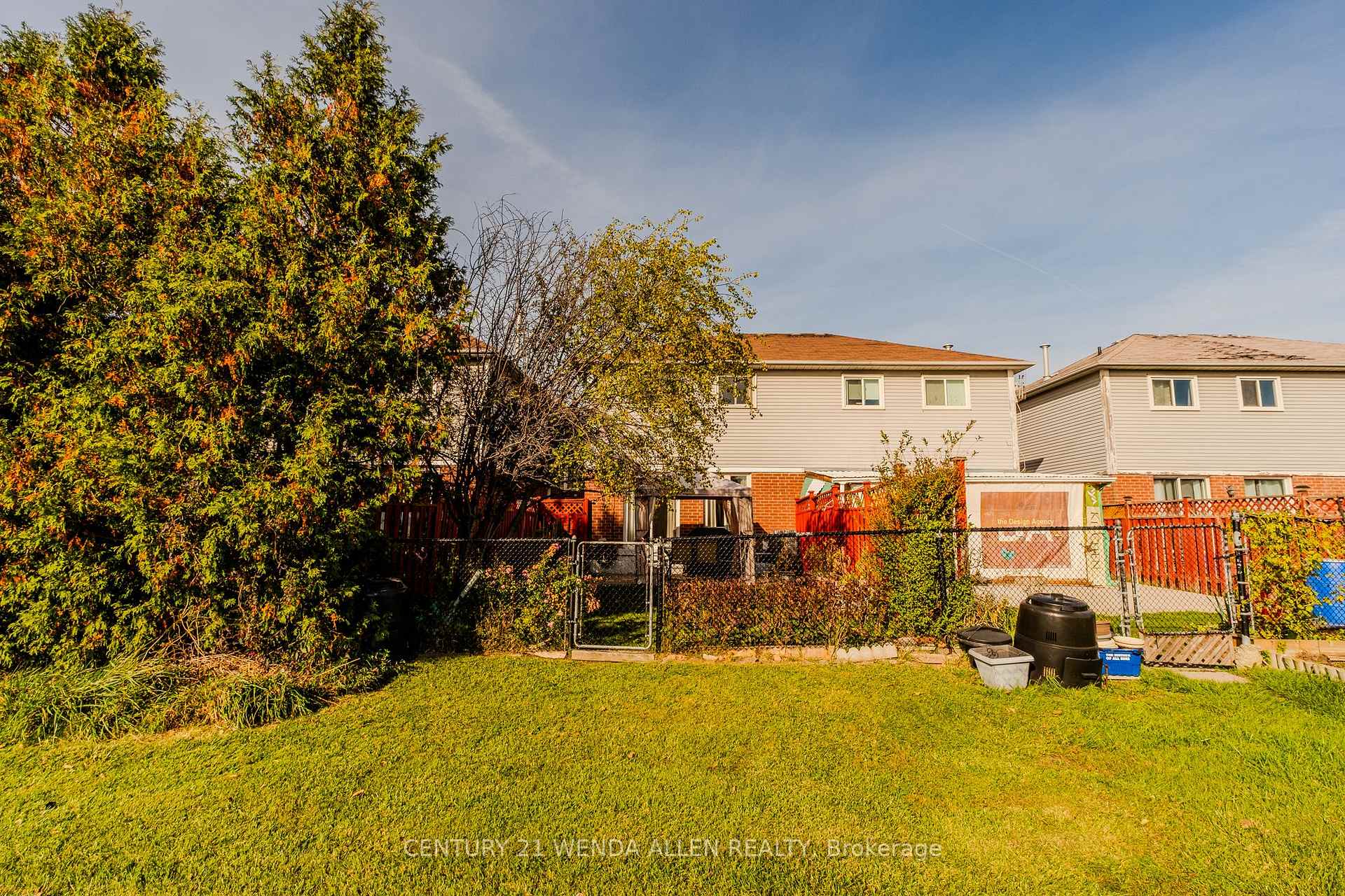 Photo 33 of 113 Meadowlark Drive, Brampton, Fletcher's Creek South — HOMEH