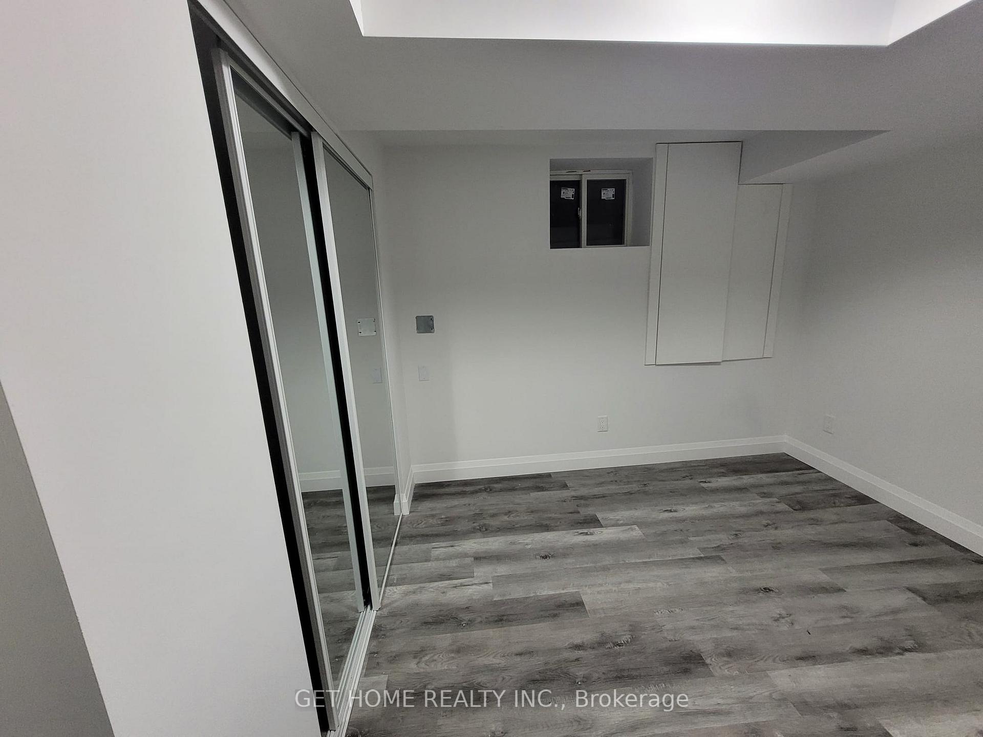 Photo 4 of Unit Bsmt, 125 Allegro Drive, Brampton, Credit Valley — HOMEH
