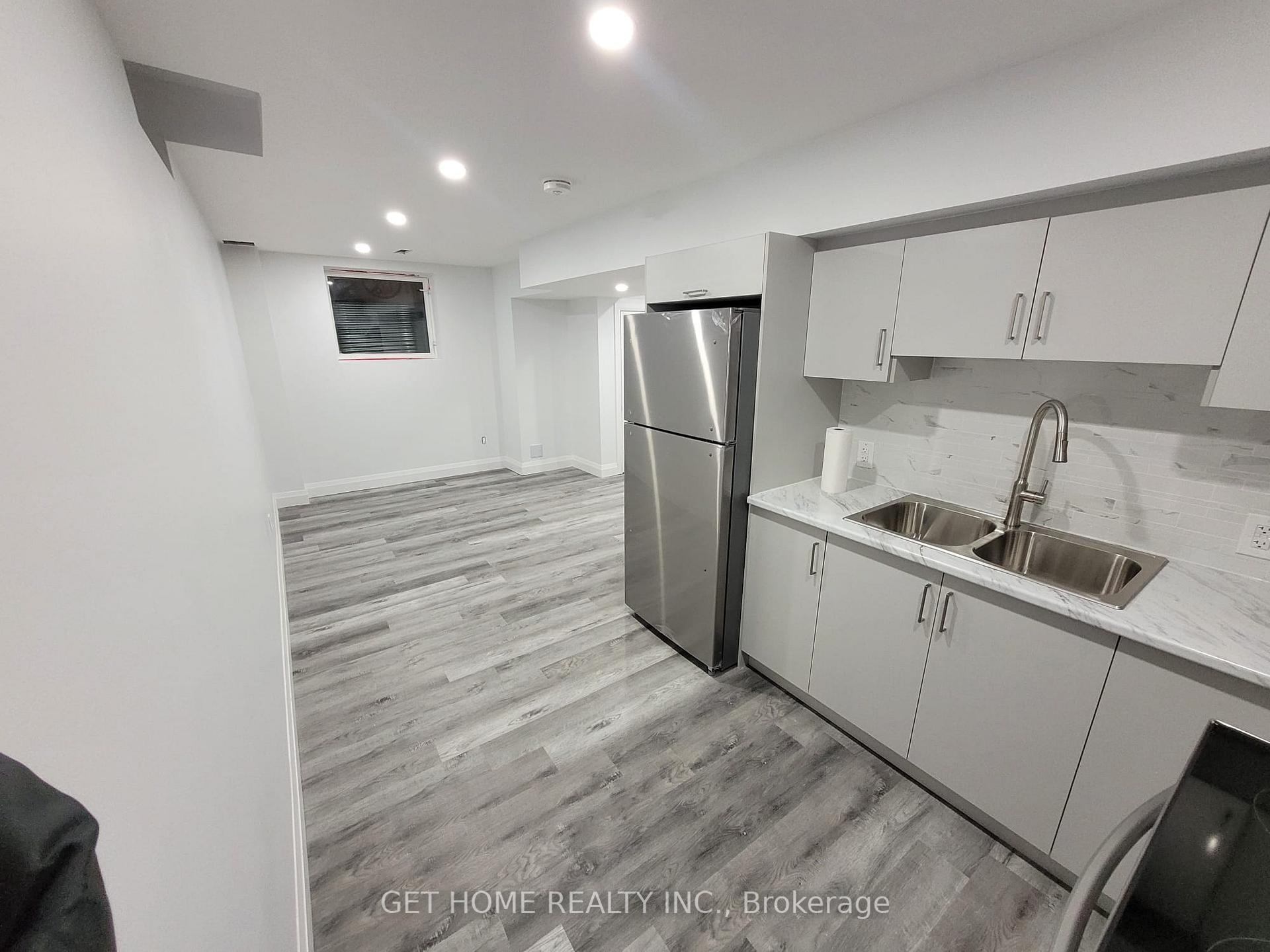 Photo 9 of Unit Bsmt, 125 Allegro Drive, Brampton, Credit Valley — HOMEH