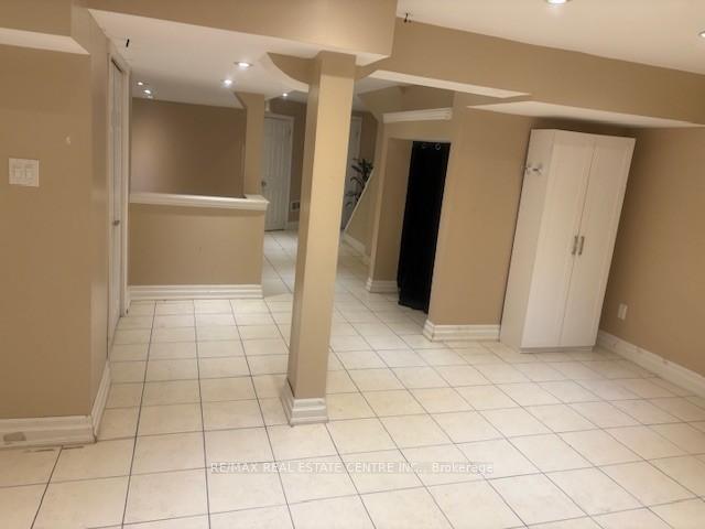 Photo 16 of 107 Olympia Crescent, Brampton, Fletcher's Meadow — HOMEH