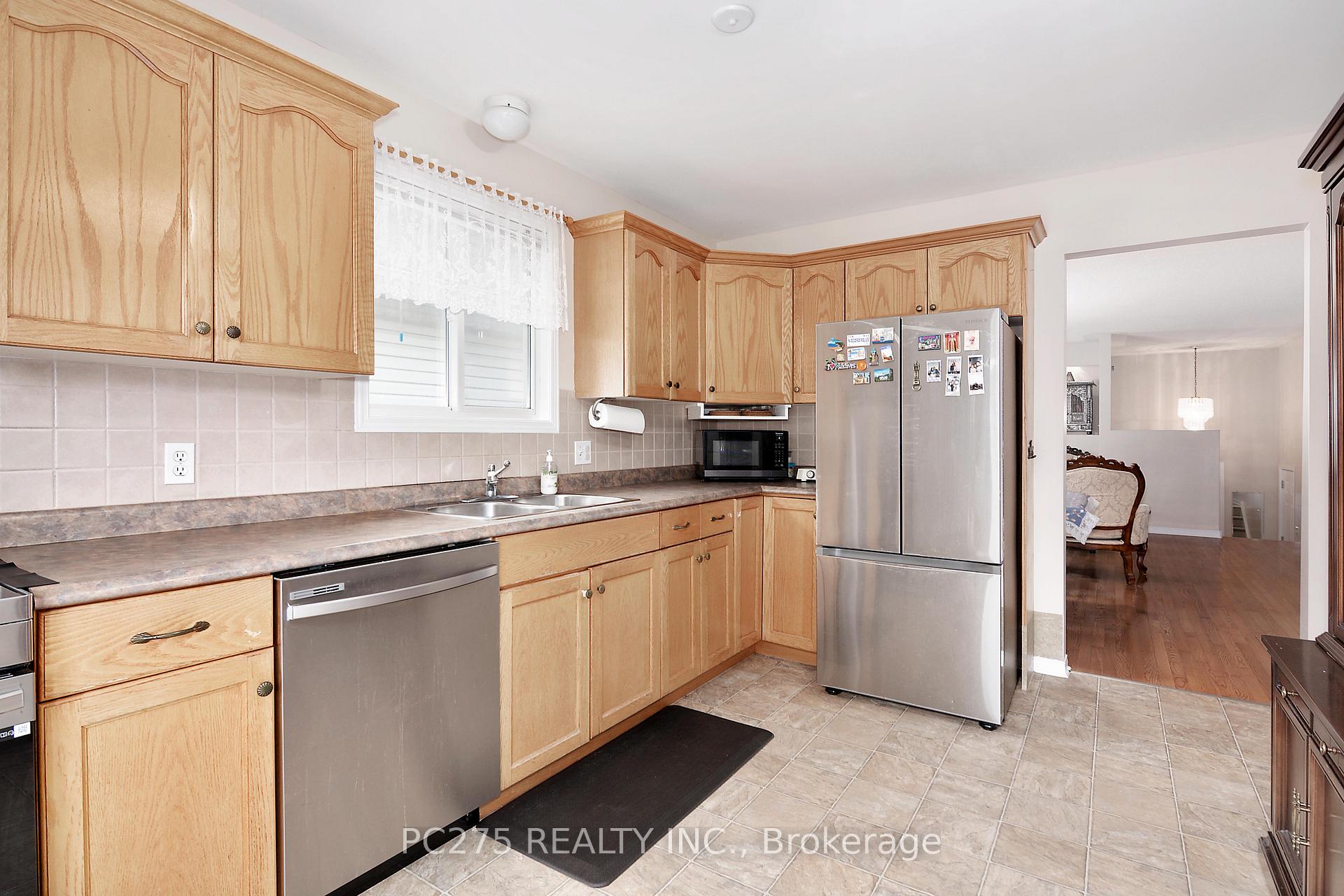 Photo 30 of 401 Chestnut Street, St. Thomas — HOMEH