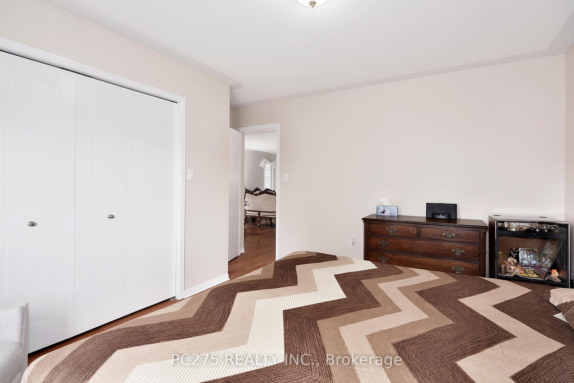 Photo 15 of 401 Chestnut Street, St. Thomas — HOMEH