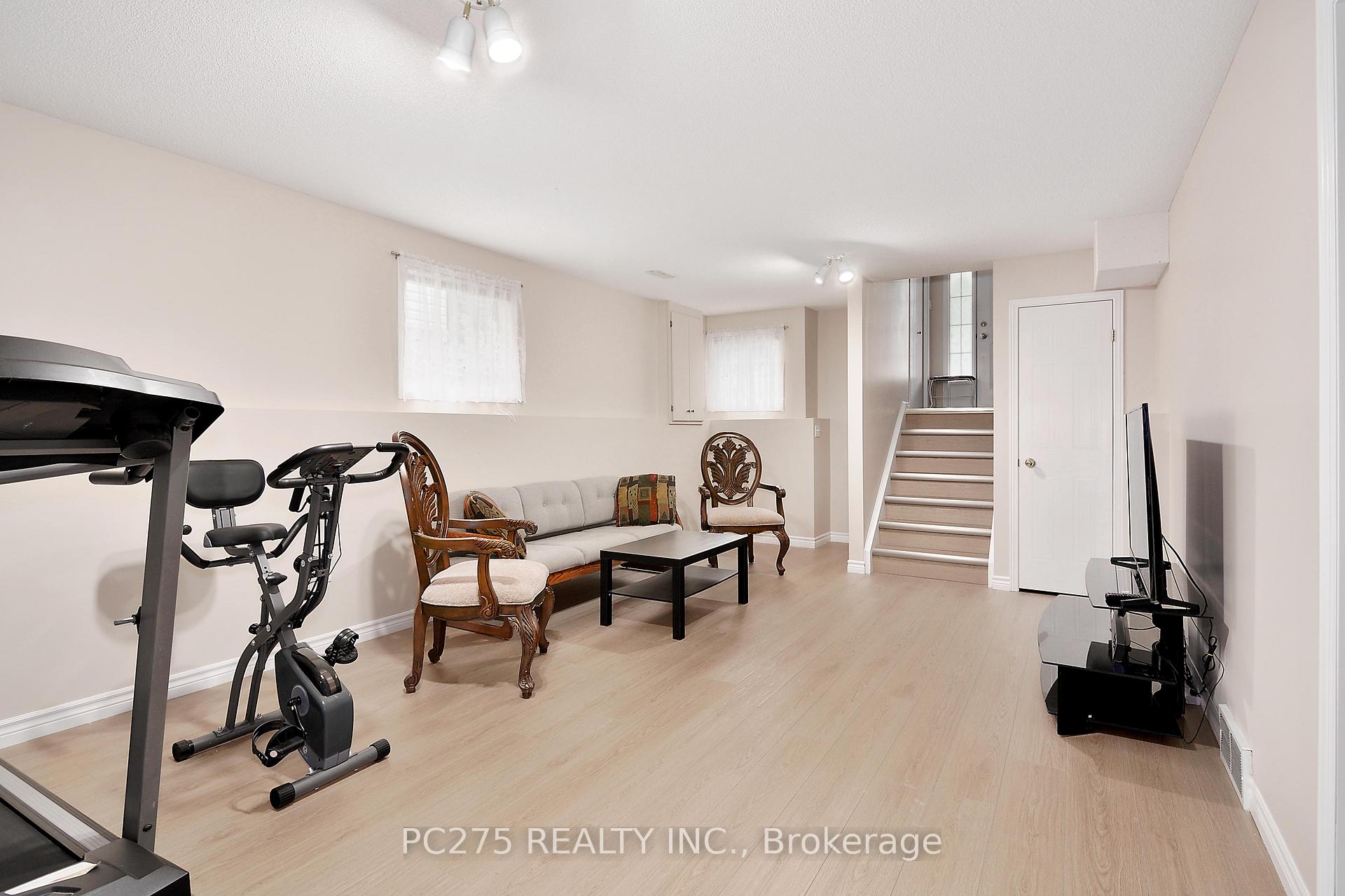 Photo 19 of 401 Chestnut Street, St. Thomas — HOMEH