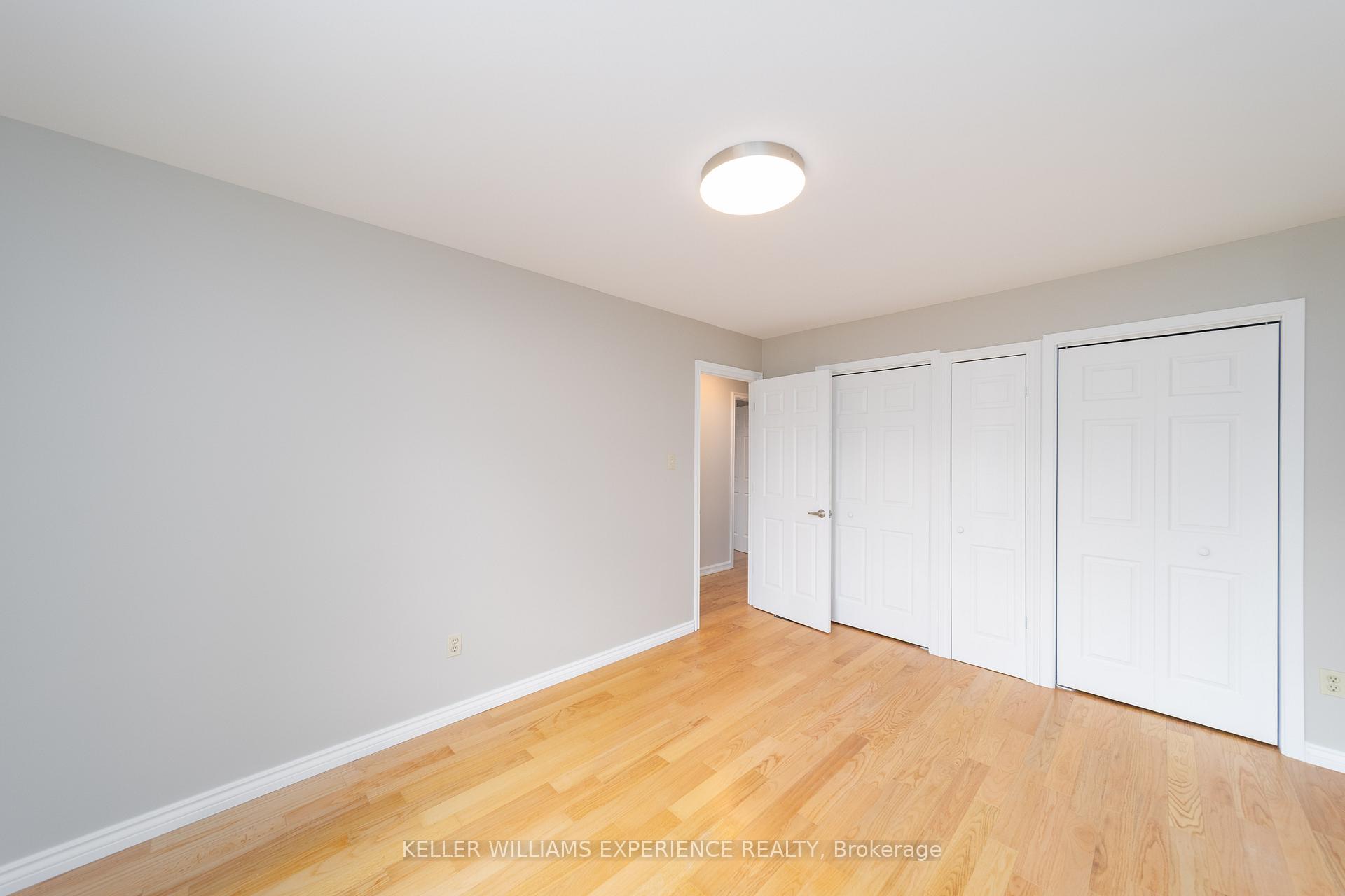 Photo 19 of Unit MAIN/UPPER LEVEL, 14 Ashdale Court, Barrie, Cundles East — HOMEH