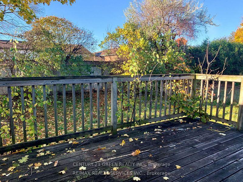 Photo 30 of 39 Merton Road, Brampton, Brampton North — HOMEH