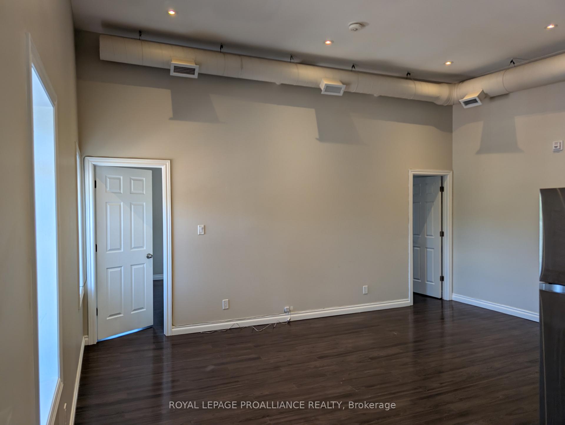 Photo 3 of Unit 2B, 44 King Street E, Cavan Monaghan, Millbrook Village — HOMEH