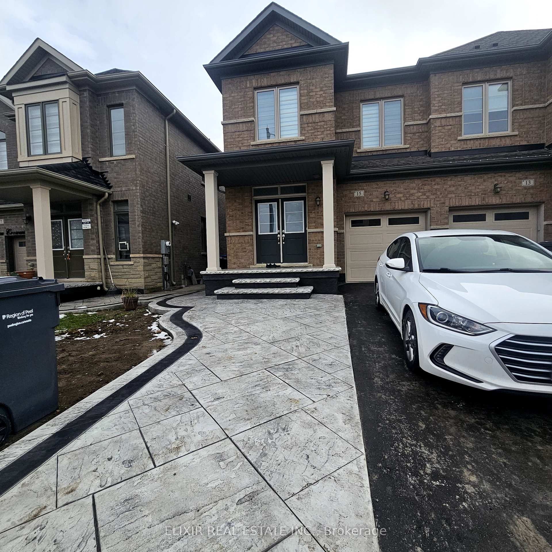 Photo 1 of 15 Cobriza Crescent, Brampton, Northwest Brampton — HOMEH