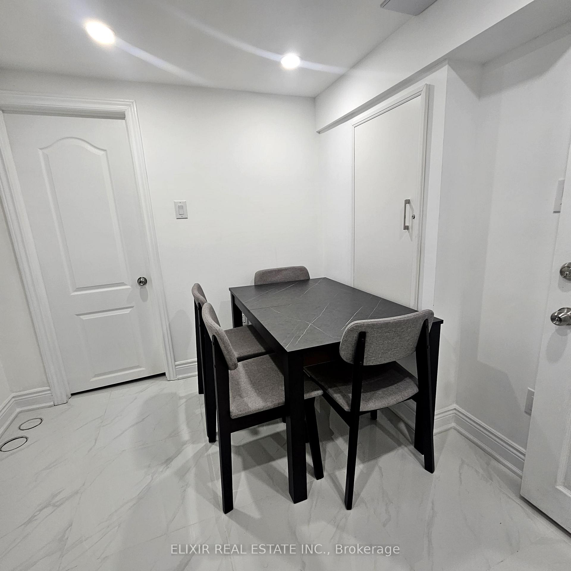 Photo 6 of 15 Cobriza Crescent, Brampton, Northwest Brampton — HOMEH