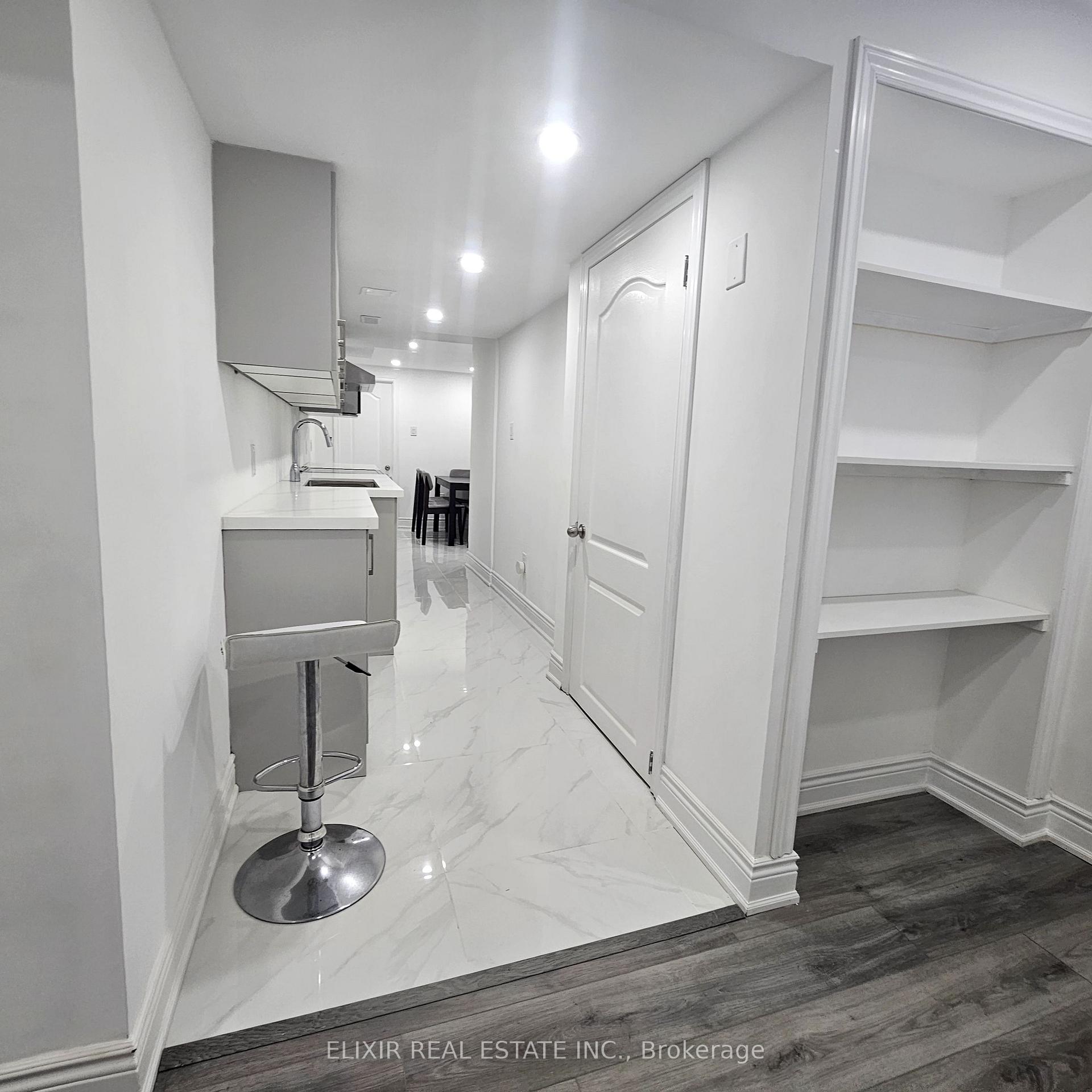 Photo 10 of 15 Cobriza Crescent, Brampton, Northwest Brampton — HOMEH