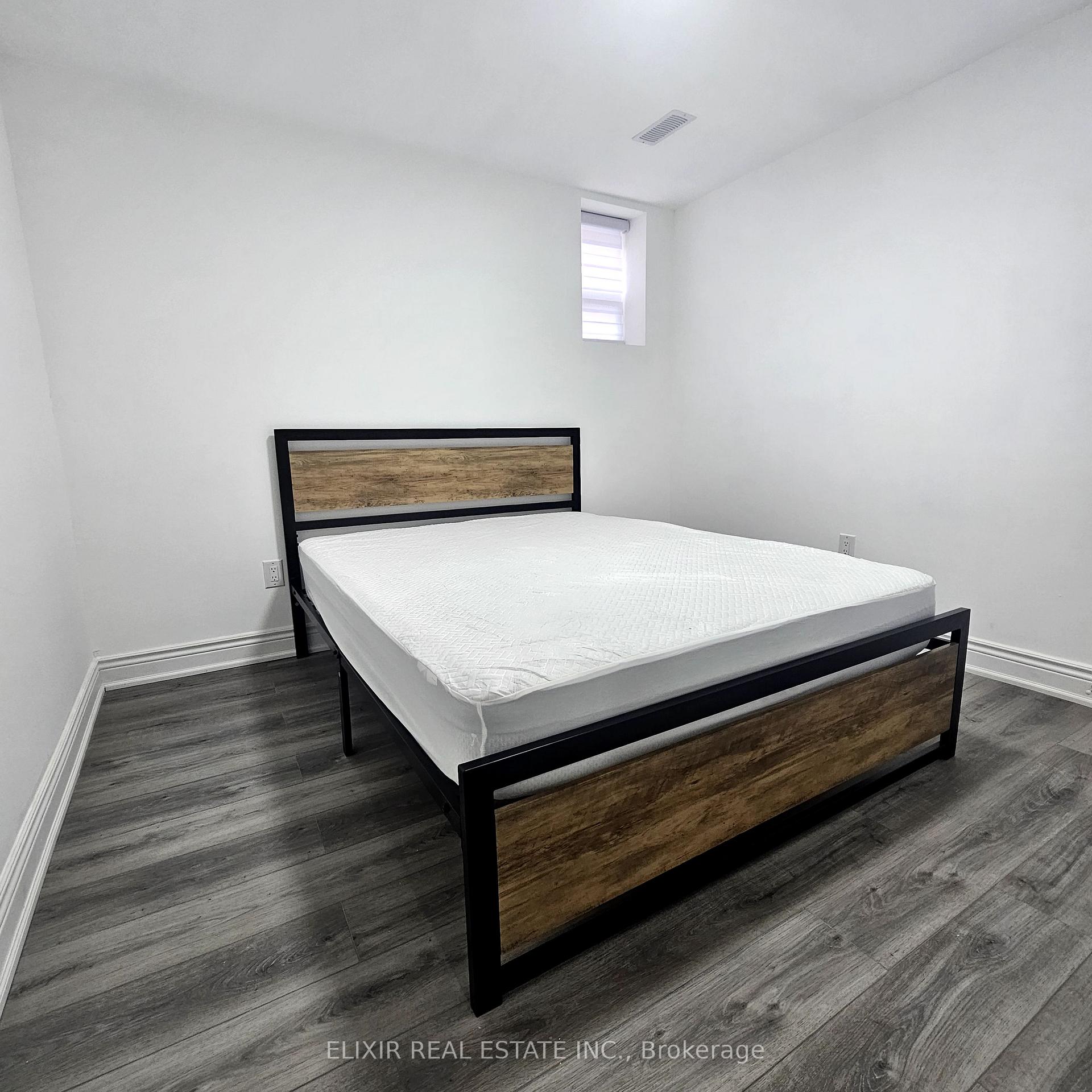Photo 18 of 15 Cobriza Crescent, Brampton, Northwest Brampton — HOMEH