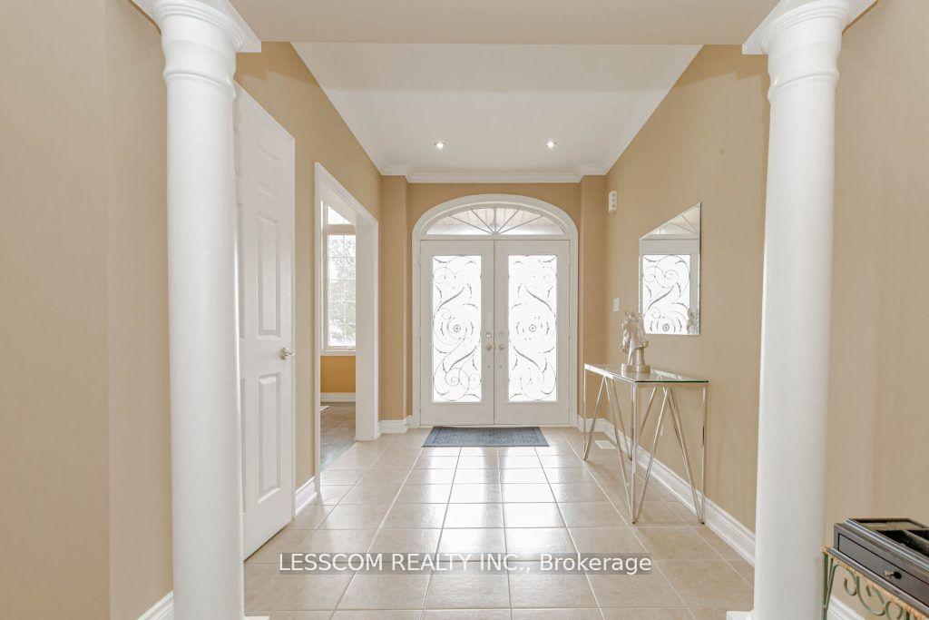 Photo 3 of 97 Royal West Drive, Brampton, Credit Valley — HOMEH