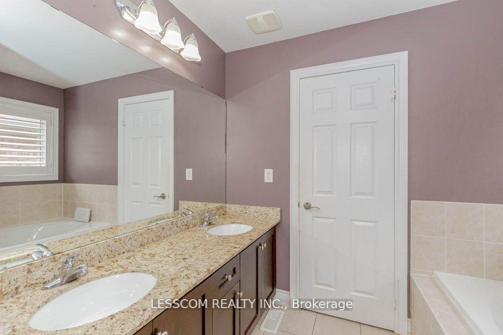 Photo 18 of 97 Royal West Drive, Brampton, Credit Valley — HOMEH