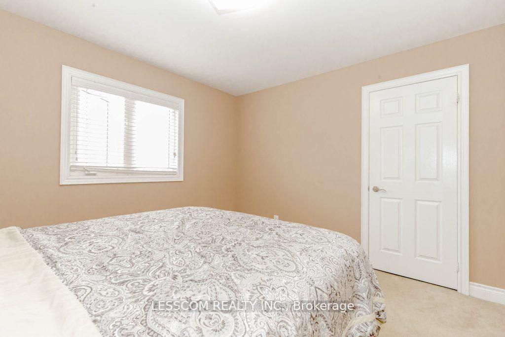 Photo 25 of 97 Royal West Drive, Brampton, Credit Valley — HOMEH