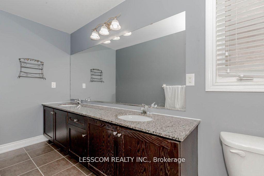 Photo 26 of 97 Royal West Drive, Brampton, Credit Valley — HOMEH