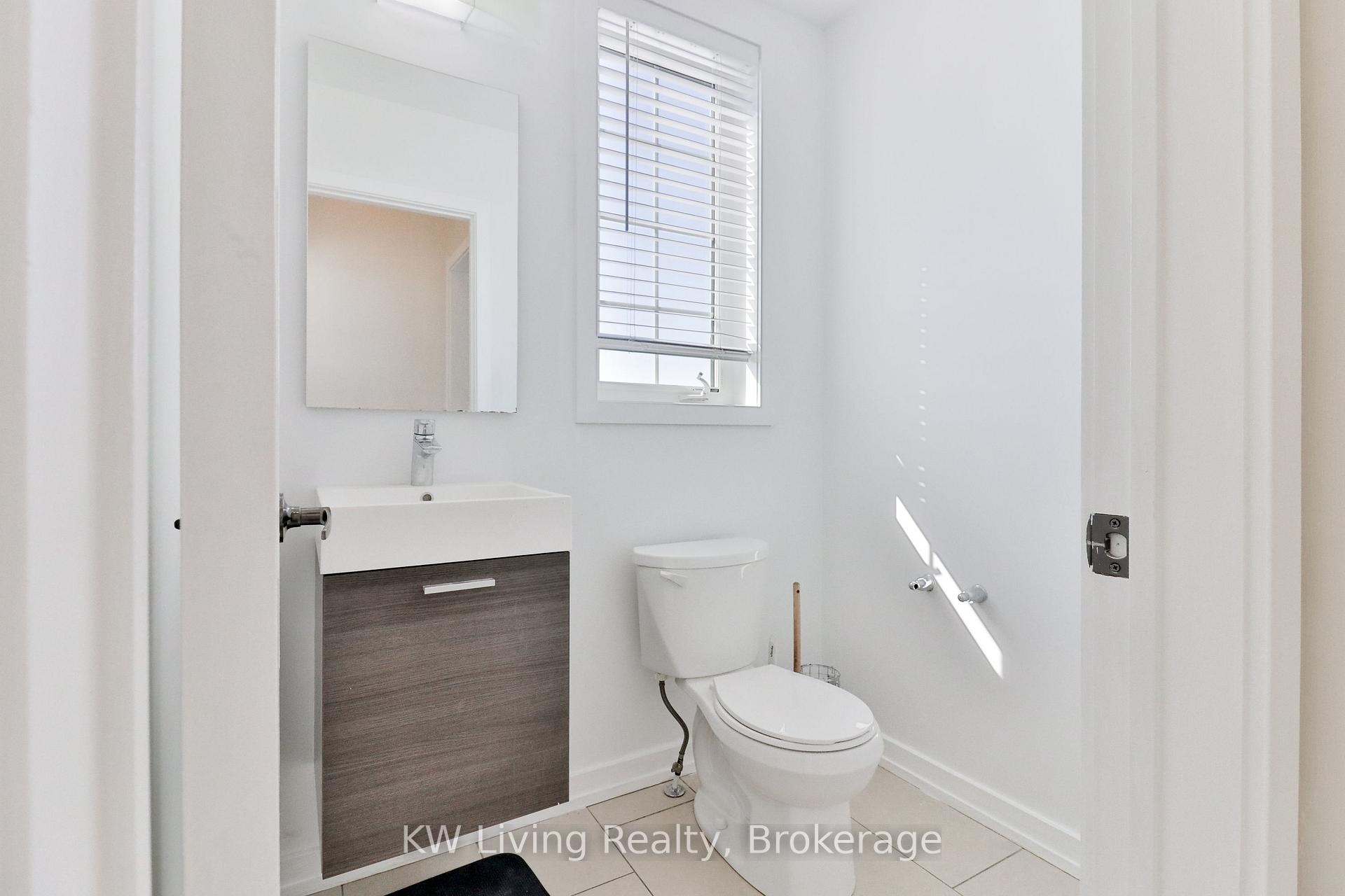 Photo 8 of Unit Main&2F, 2 Banas Way, Brampton, Northwest Brampton — HOMEH