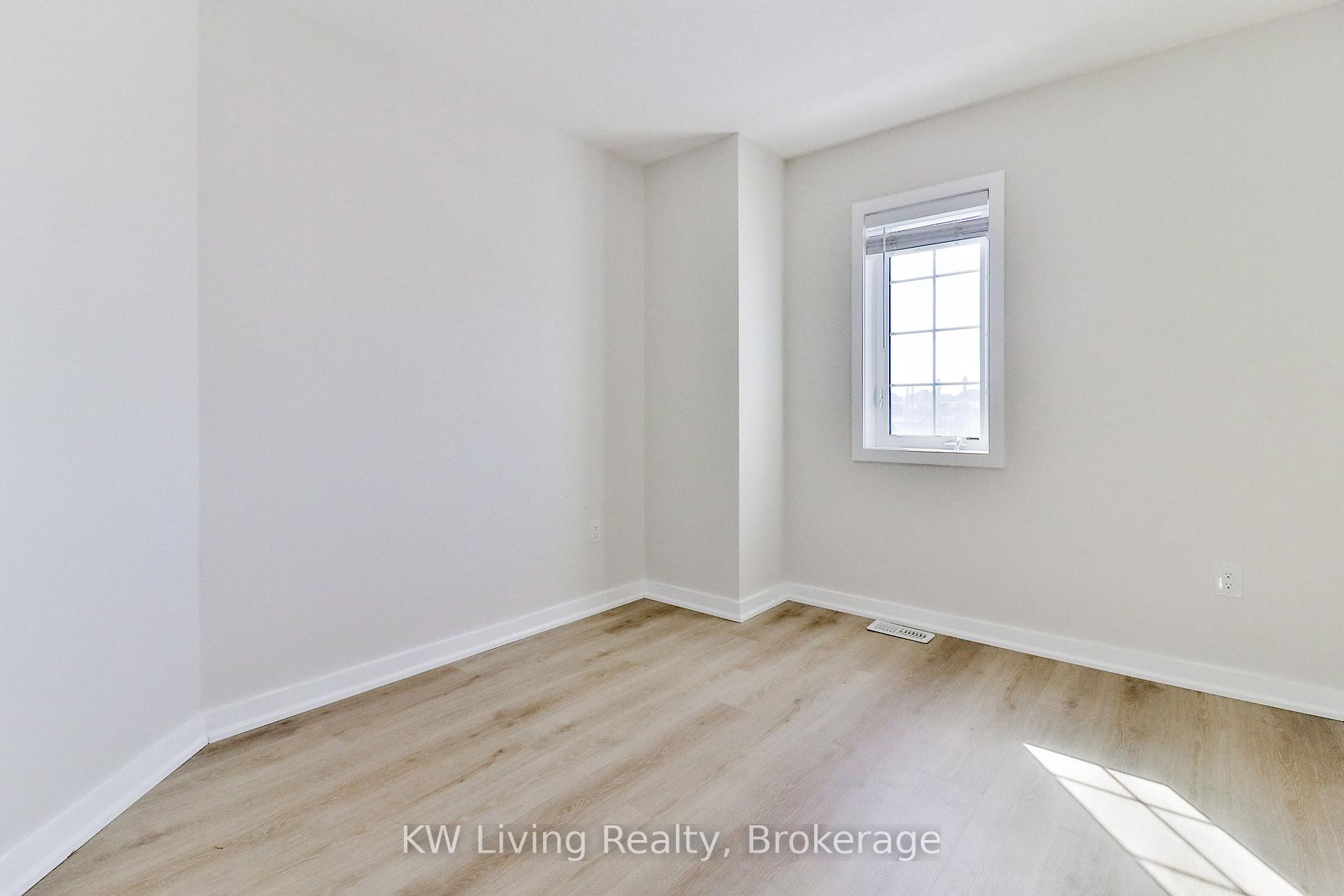 Photo 26 of Unit Main&2F, 2 Banas Way, Brampton, Northwest Brampton — HOMEH