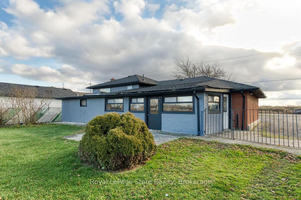 Photo 11 of 749 Mud Street E, Hamilton, Rural Stoney Creek — HOMEH