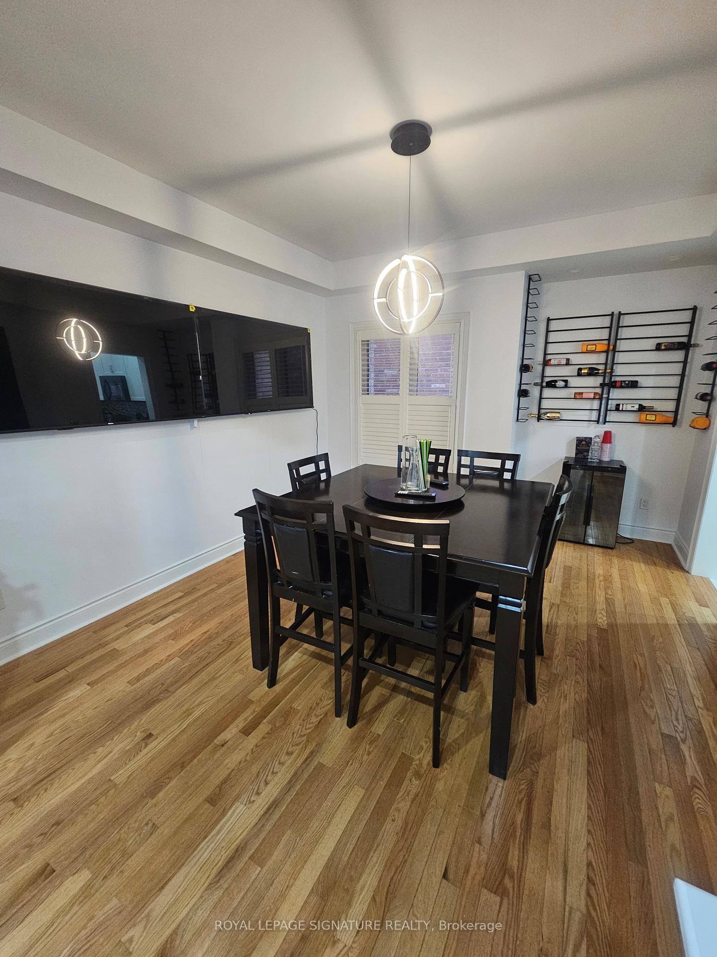 Photo 6 of 17 Lavallee Crescent, Brampton, Credit Valley — HOMEH