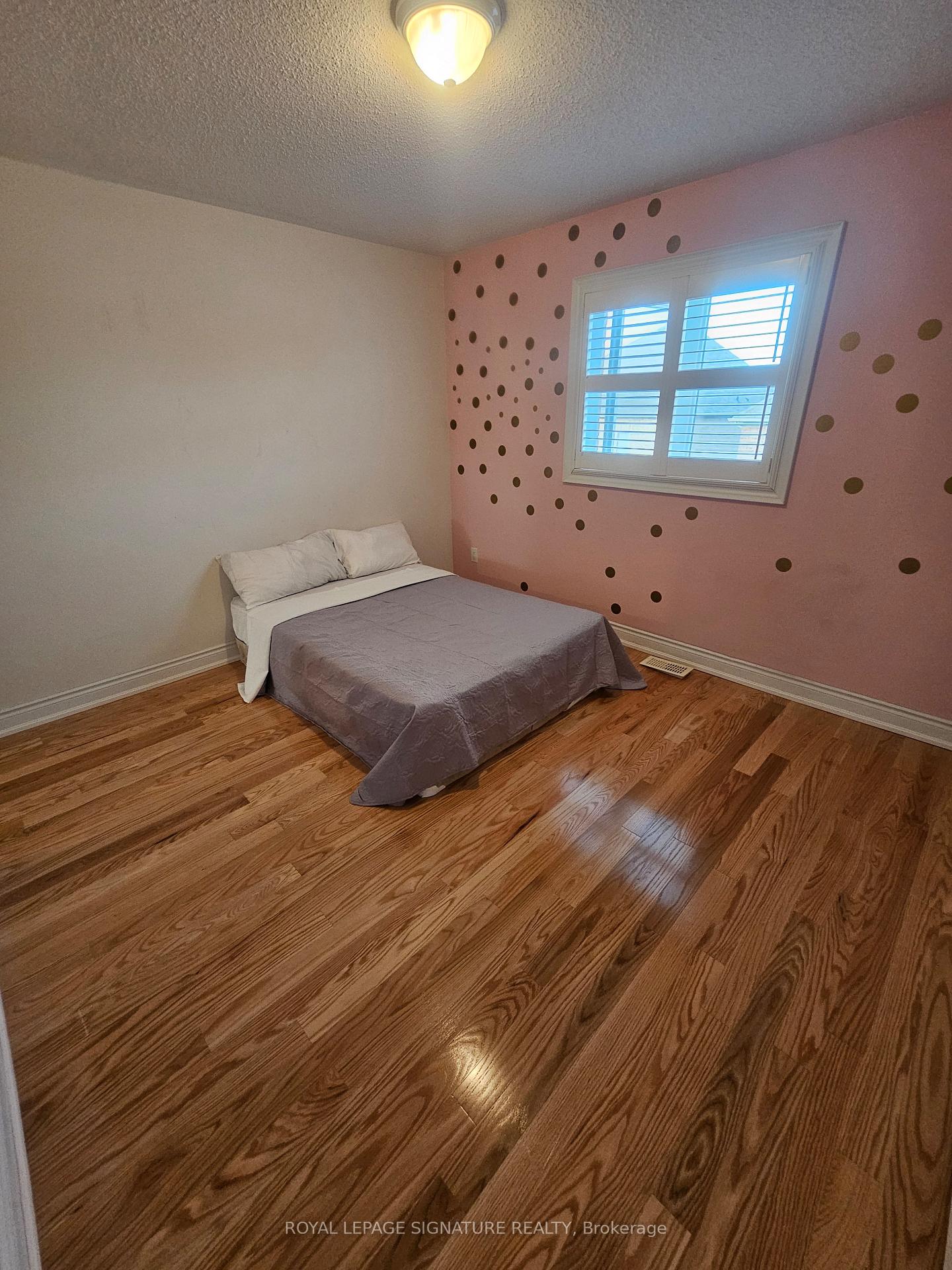 Photo 17 of 17 Lavallee Crescent, Brampton, Credit Valley — HOMEH