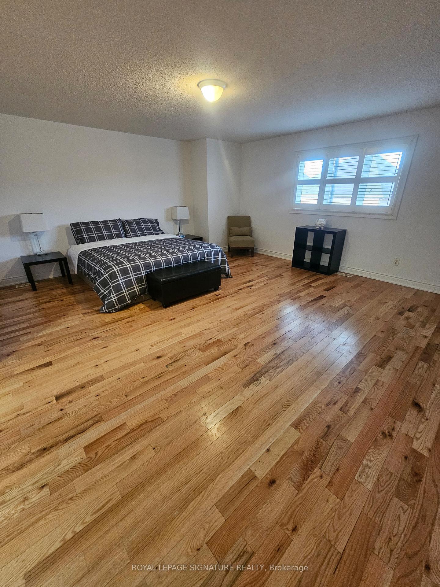 Photo 18 of 17 Lavallee Crescent, Brampton, Credit Valley — HOMEH