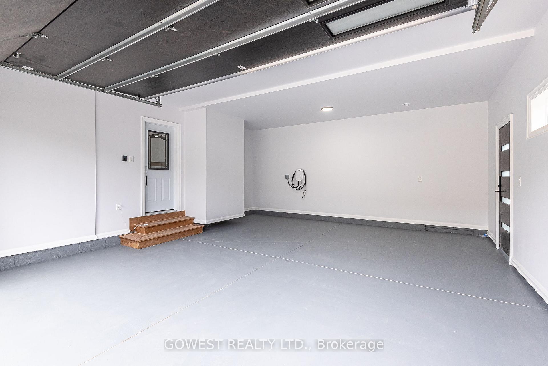 Photo 3 of 20 Tasker Street, St. Catharines, E. Chester — HOMEH
