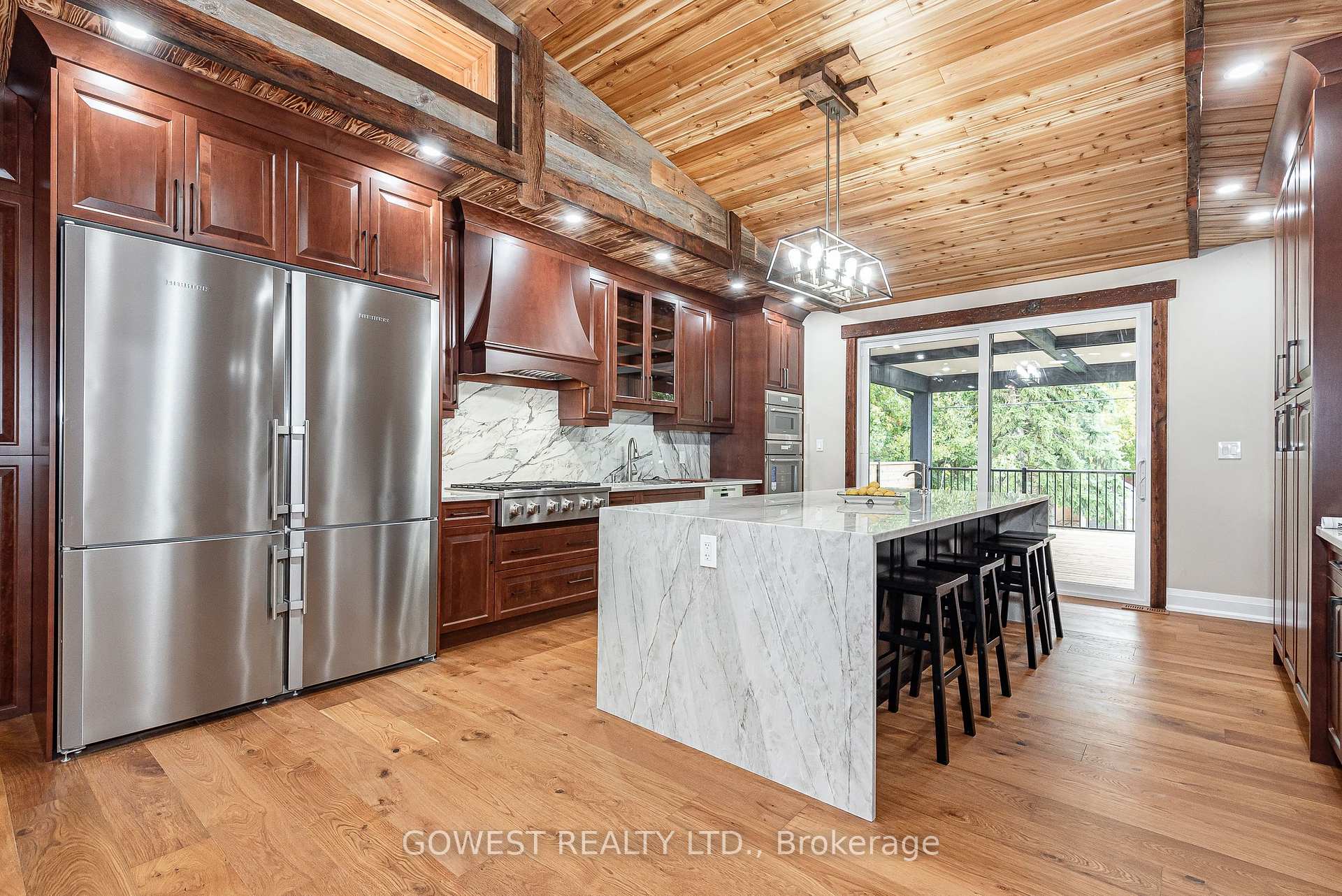 Photo 8 of 20 Tasker Street, St. Catharines, E. Chester — HOMEH