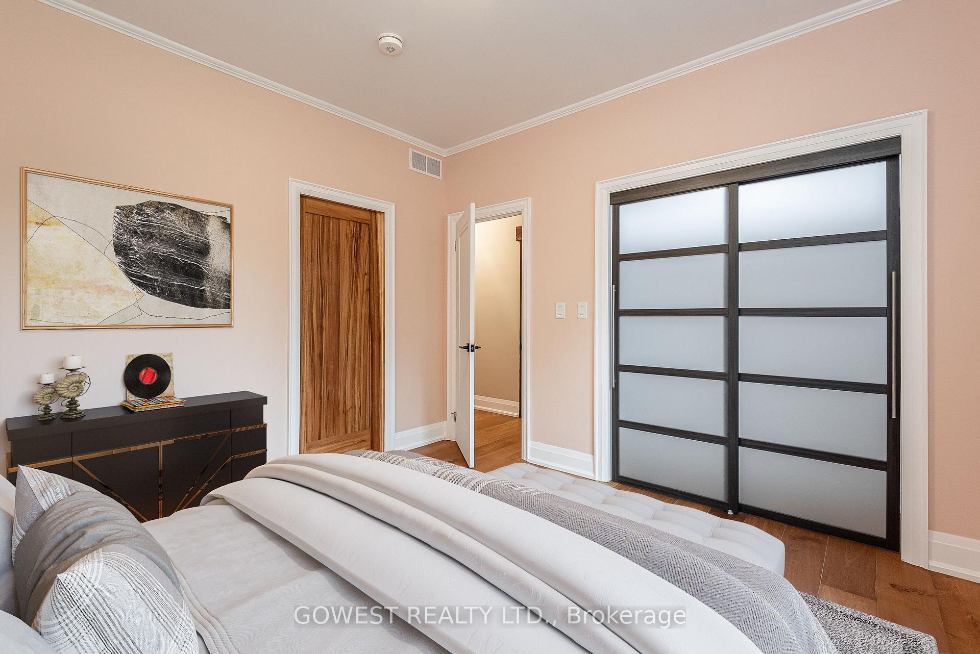 Photo 15 of 20 Tasker Street, St. Catharines, E. Chester — HOMEH
