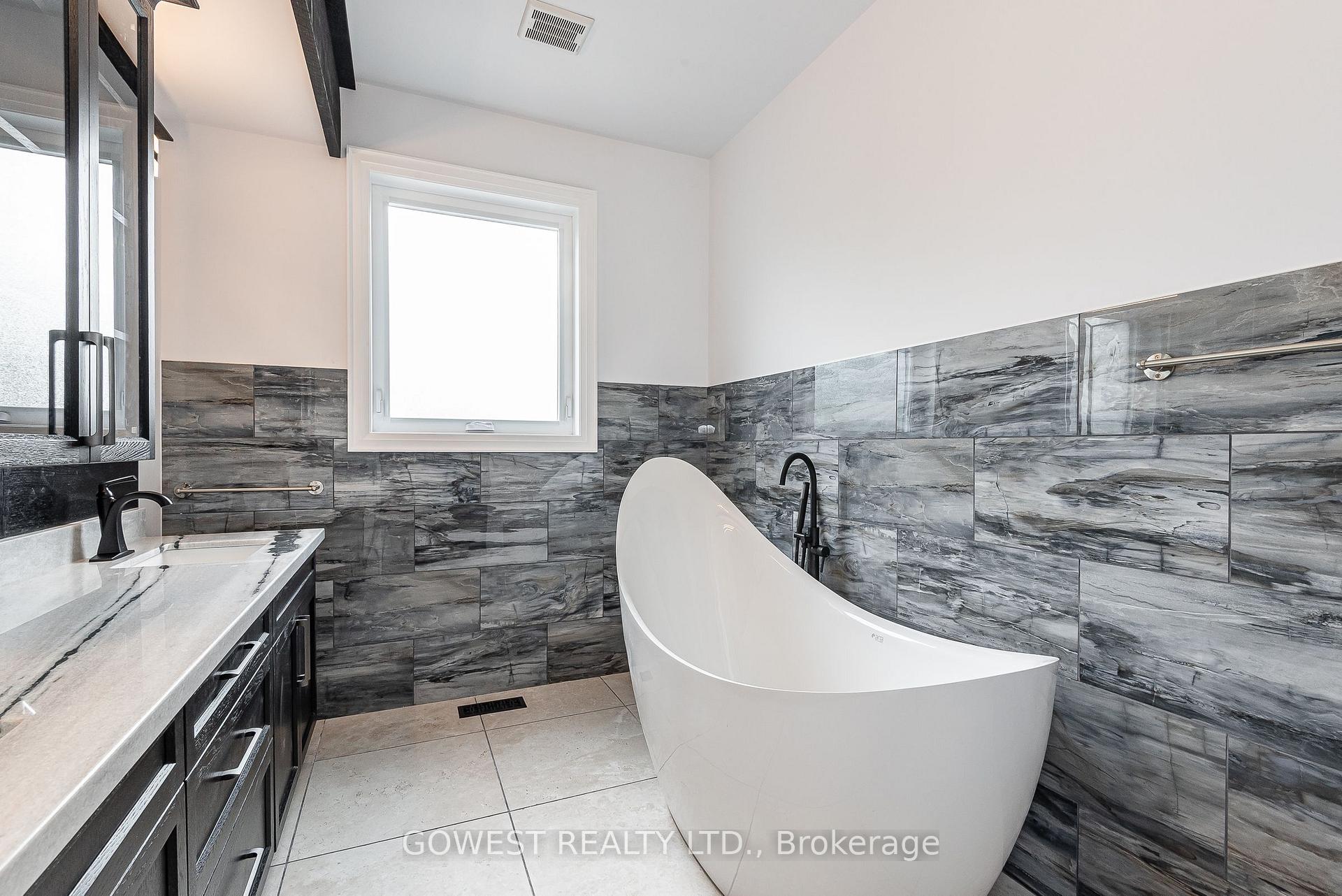Photo 22 of 20 Tasker Street, St. Catharines, E. Chester — HOMEH