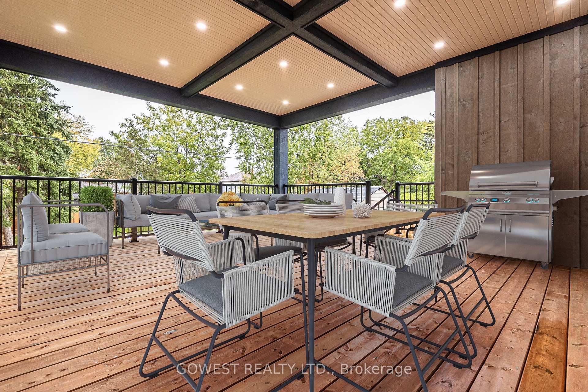 Photo 37 of 20 Tasker Street, St. Catharines, E. Chester — HOMEH