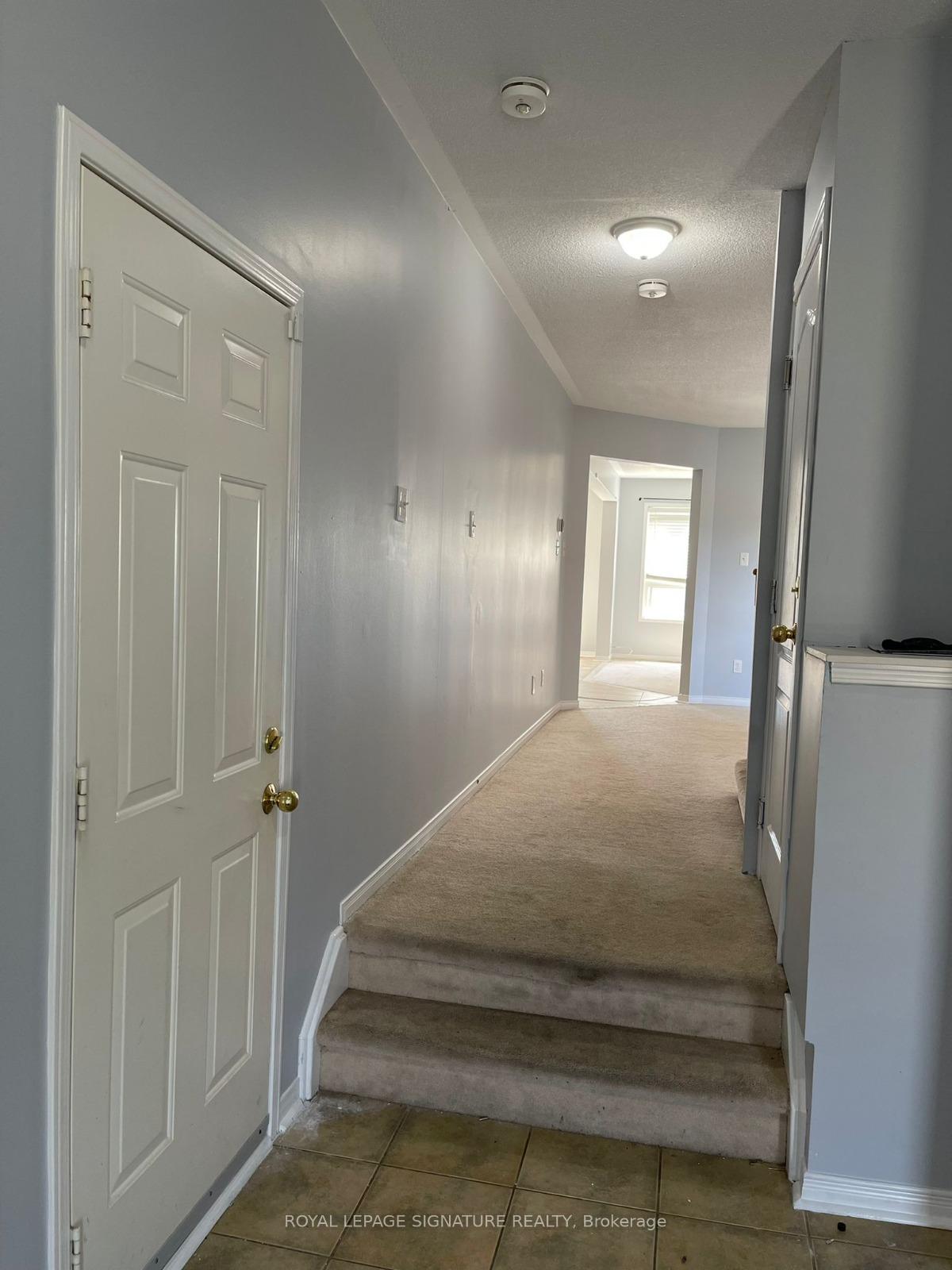 Photo 8 of 155 Sugarhill Drive, Brampton, Fletcher's Meadow — HOMEH