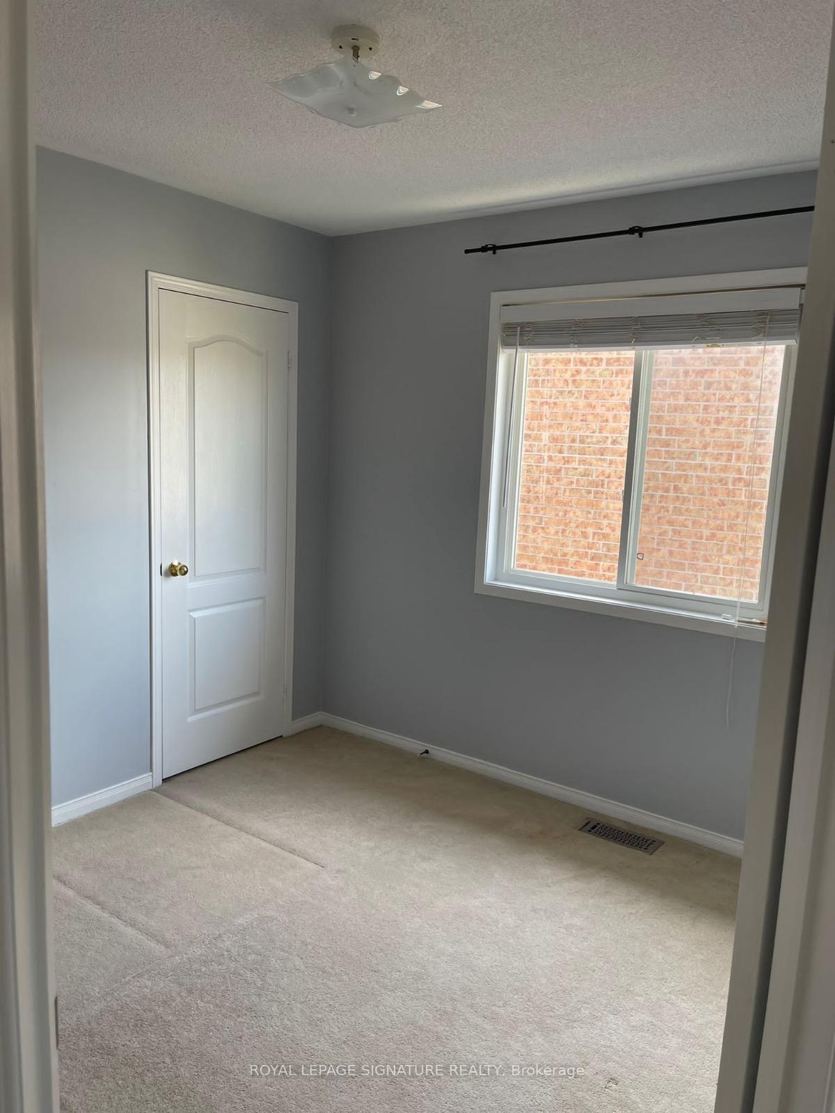 Photo 13 of 155 Sugarhill Drive, Brampton, Fletcher's Meadow — HOMEH