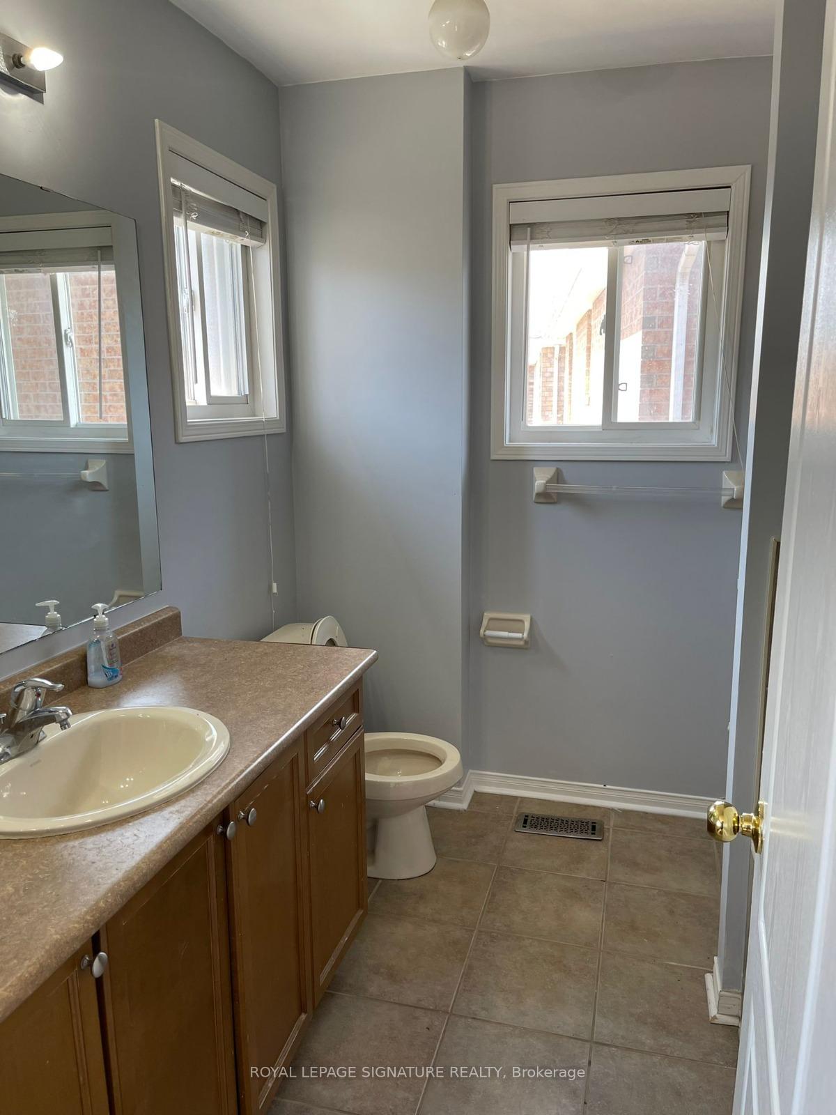 Photo 19 of 155 Sugarhill Drive, Brampton, Fletcher's Meadow — HOMEH