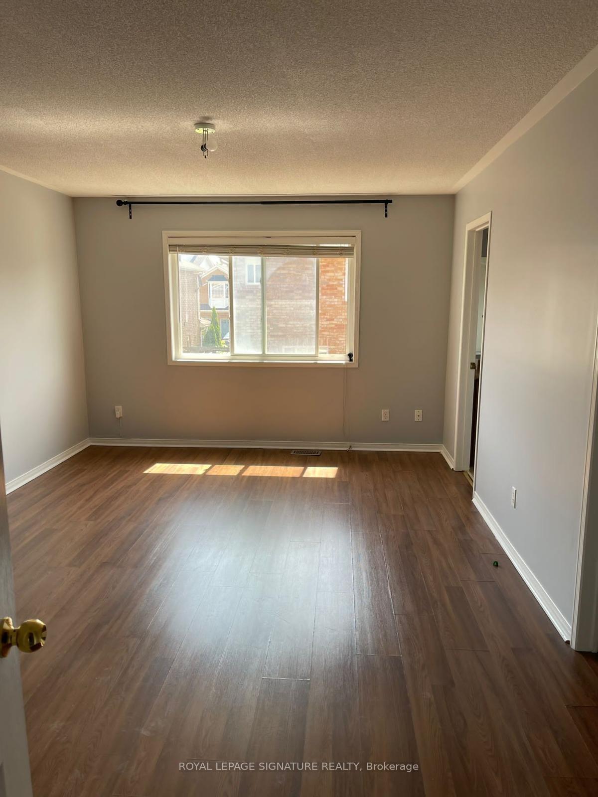 Photo 20 of 155 Sugarhill Drive, Brampton, Fletcher's Meadow — HOMEH