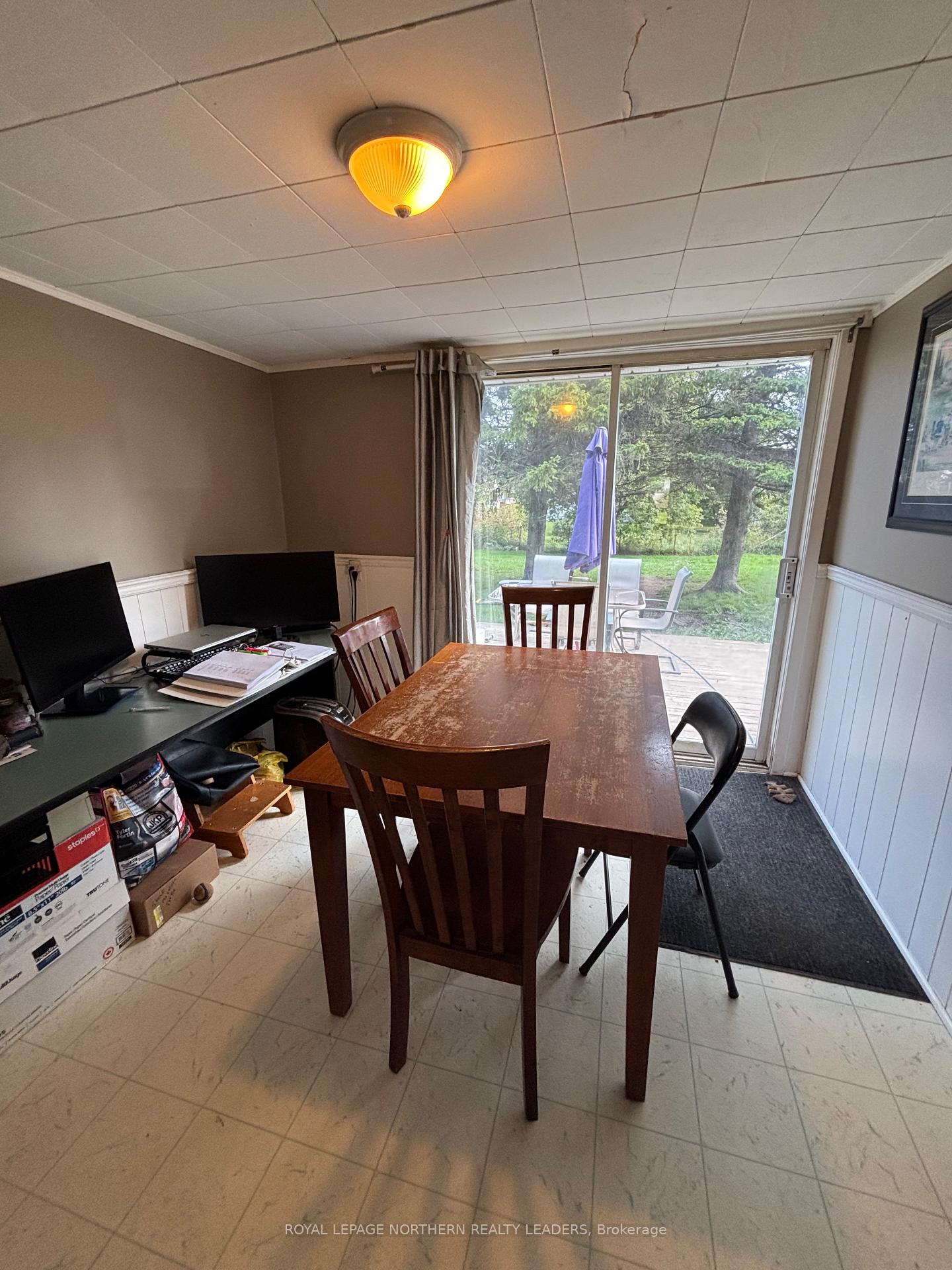Photo 24 of 124 Fourteenth Avenue, Cochrane — HOMEH