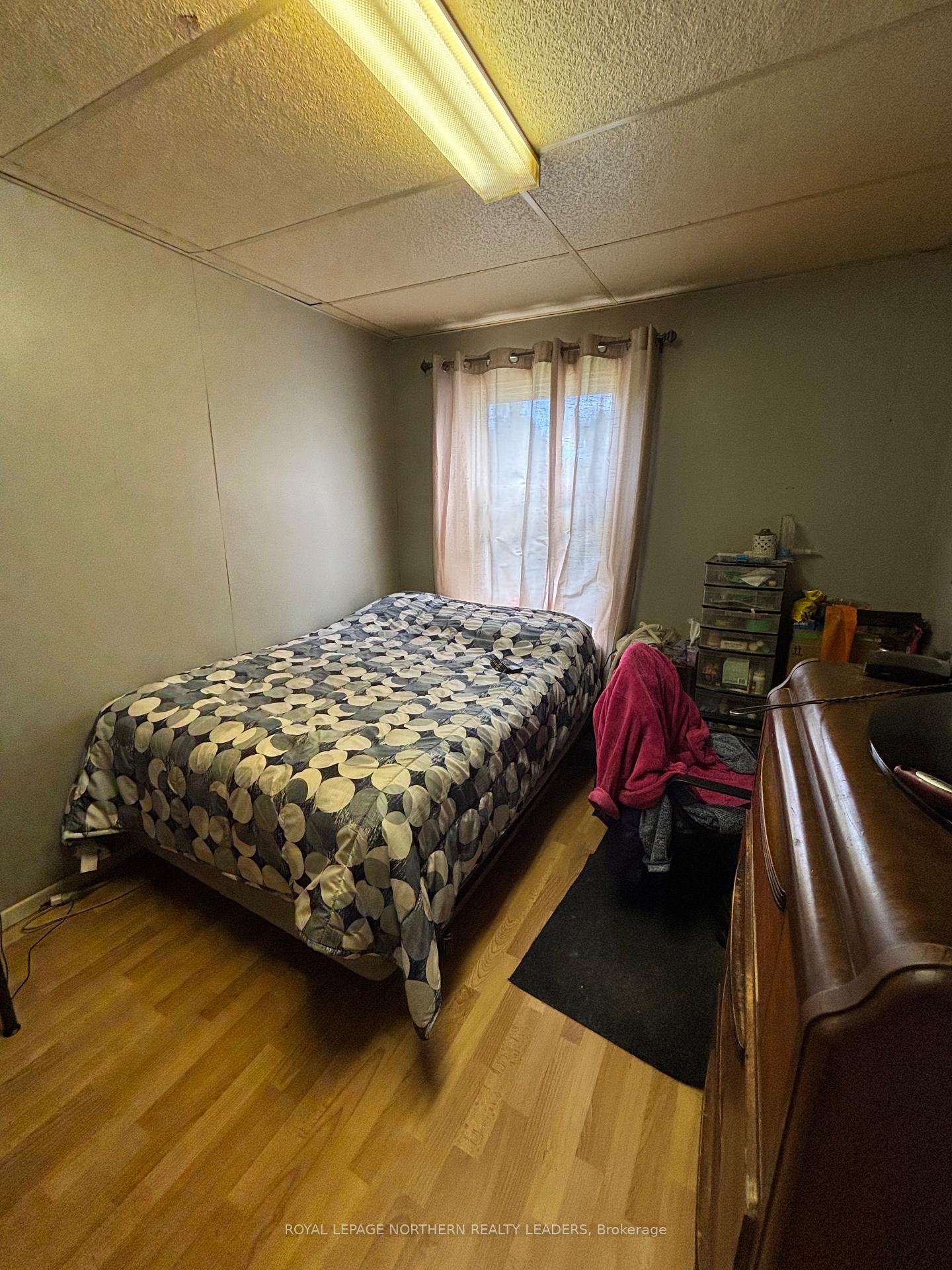 Photo 21 of 124 Fourteenth Avenue, Cochrane — HOMEH