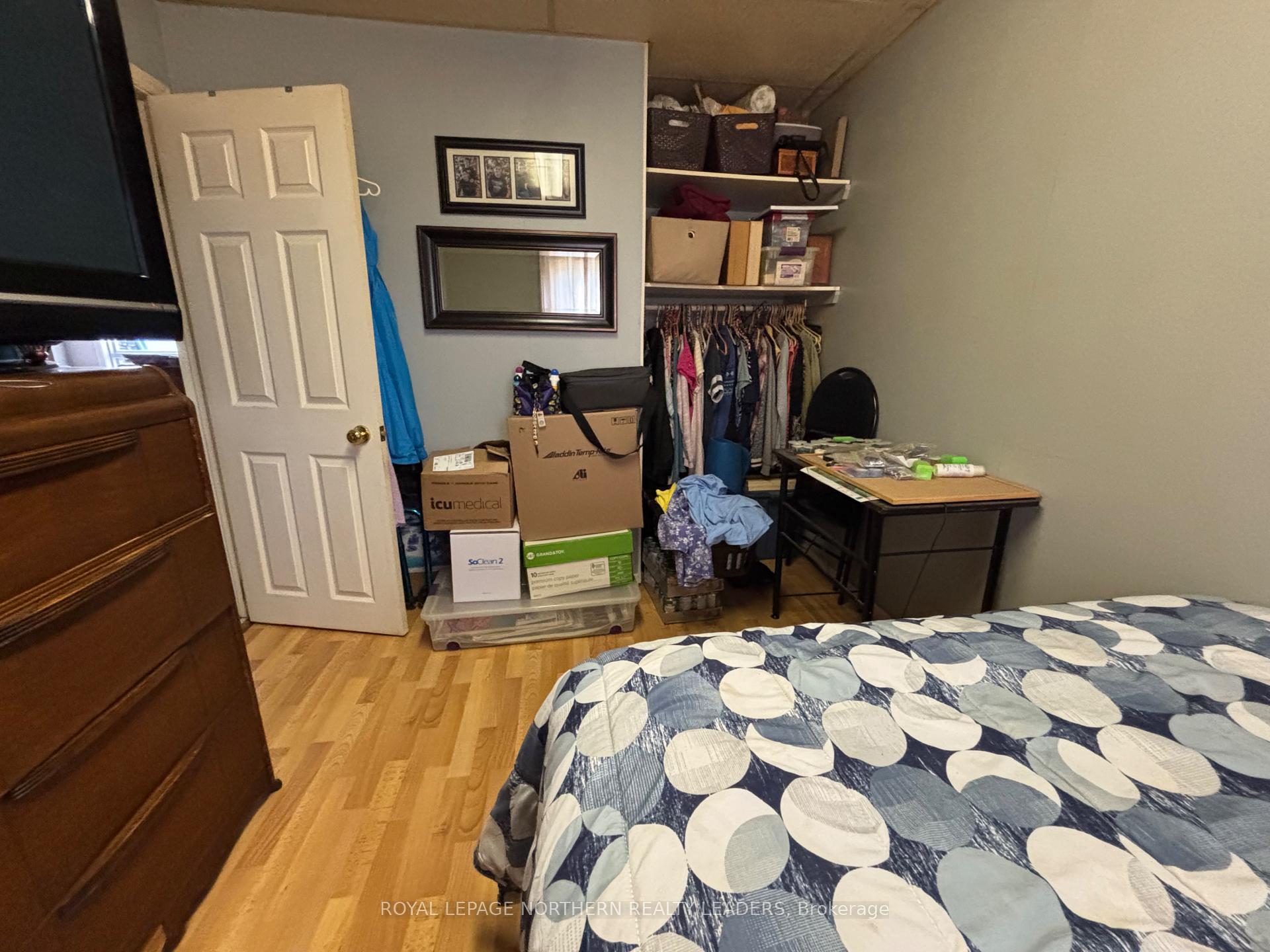Photo 15 of 124 Fourteenth Avenue, Cochrane — HOMEH