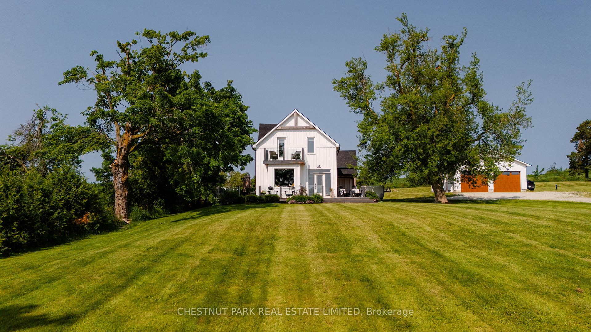 Photo 3 of 2536 Fairgrounds Road S, Clearview, Rural Clearview — HOMEH