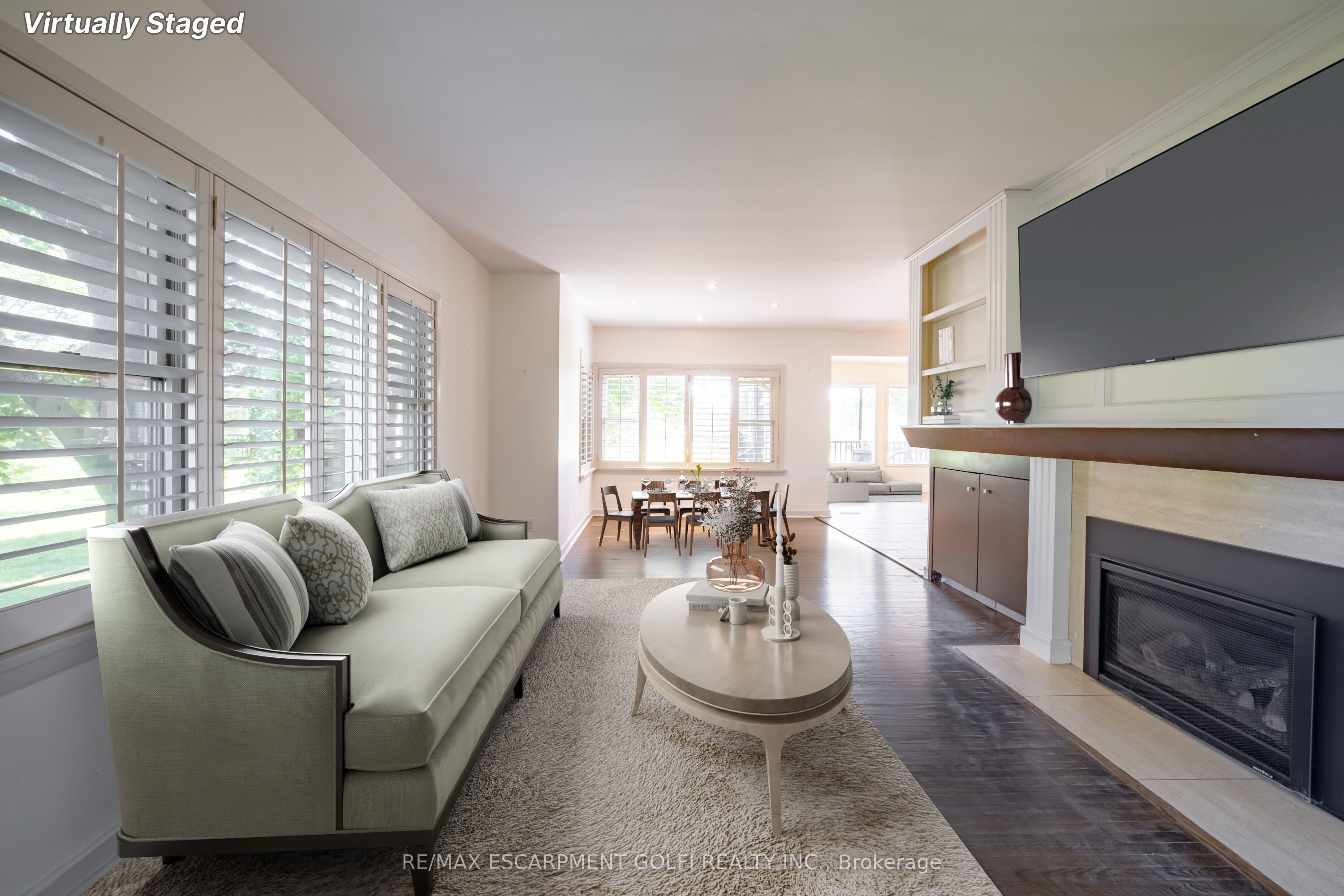 Photo 6 of 111 Riverdale Drive, St. Catharines, Old Glenridge — HOMEH