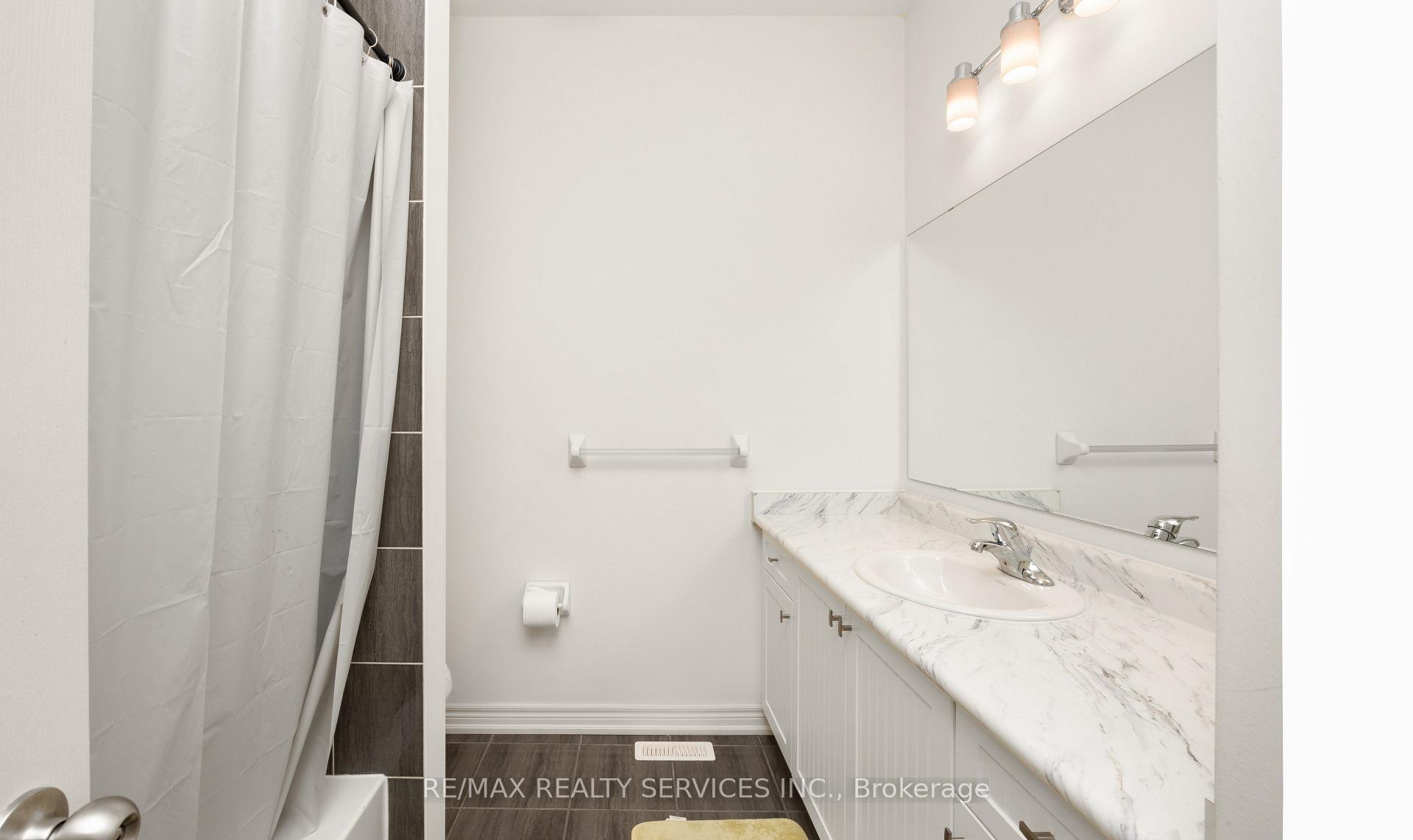Photo 18 of 21 Taurus Road, Brampton, Northwest Brampton — HOMEH