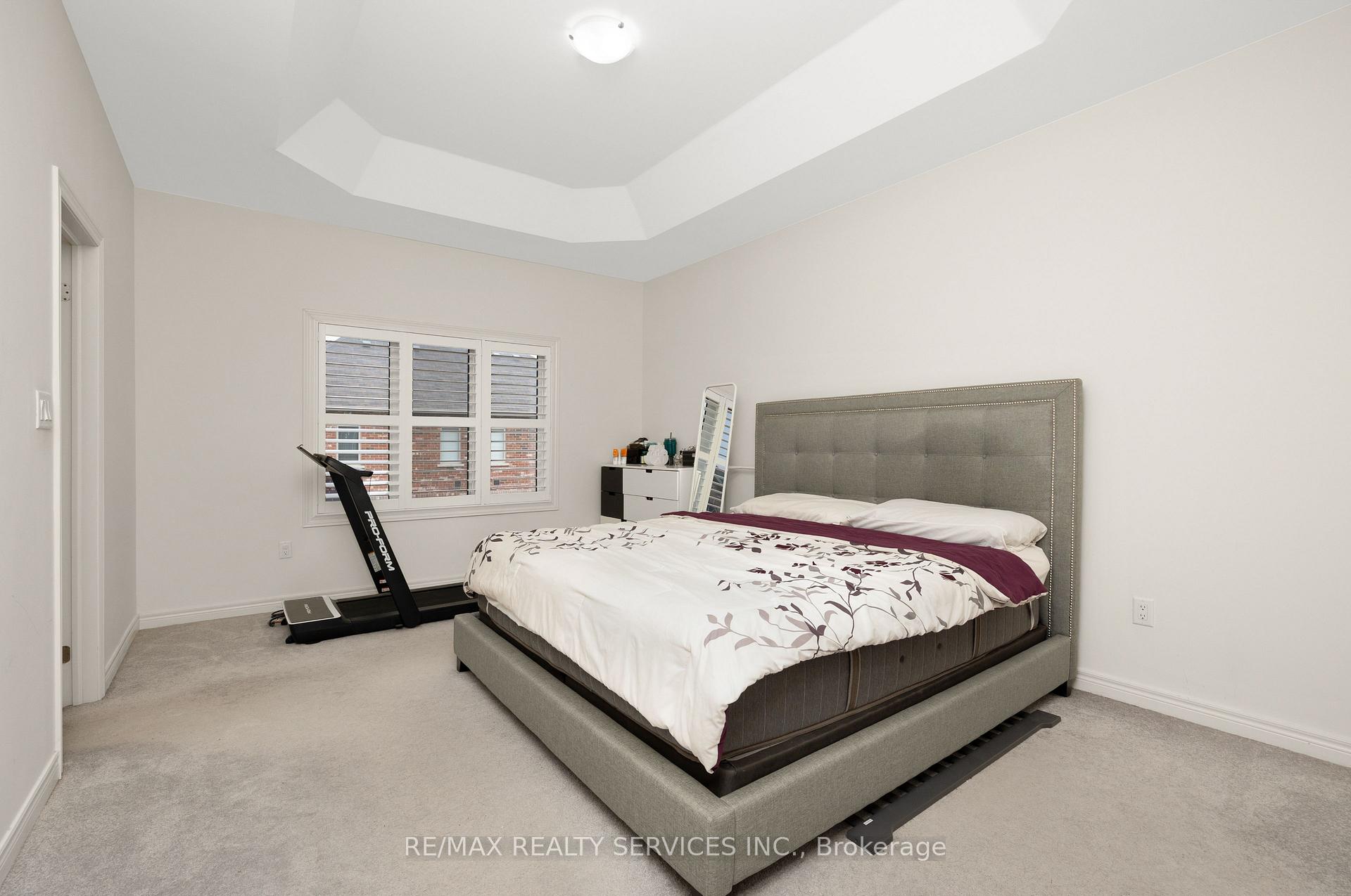 Photo 19 of 21 Taurus Road, Brampton, Northwest Brampton — HOMEH