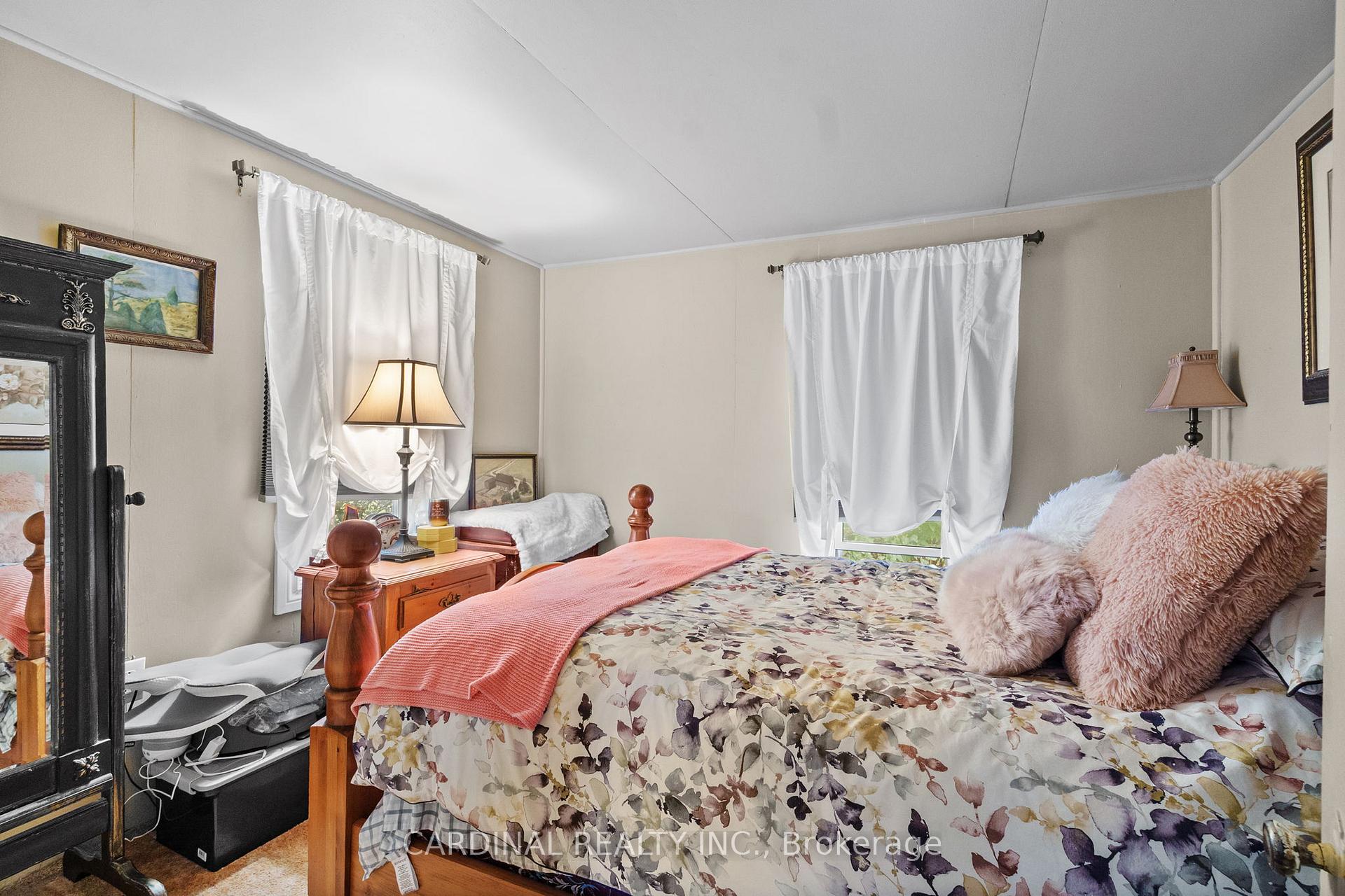 Photo 41 of 39 Price Street E, Brighton — HOMEH