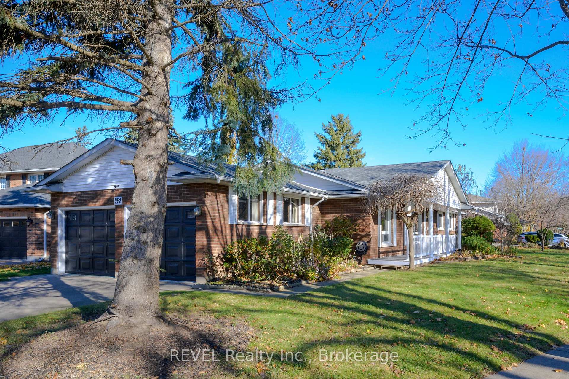 Photo 2 of 48 Port Master Drive, St. Catharines, Martindale Pond — HOMEH