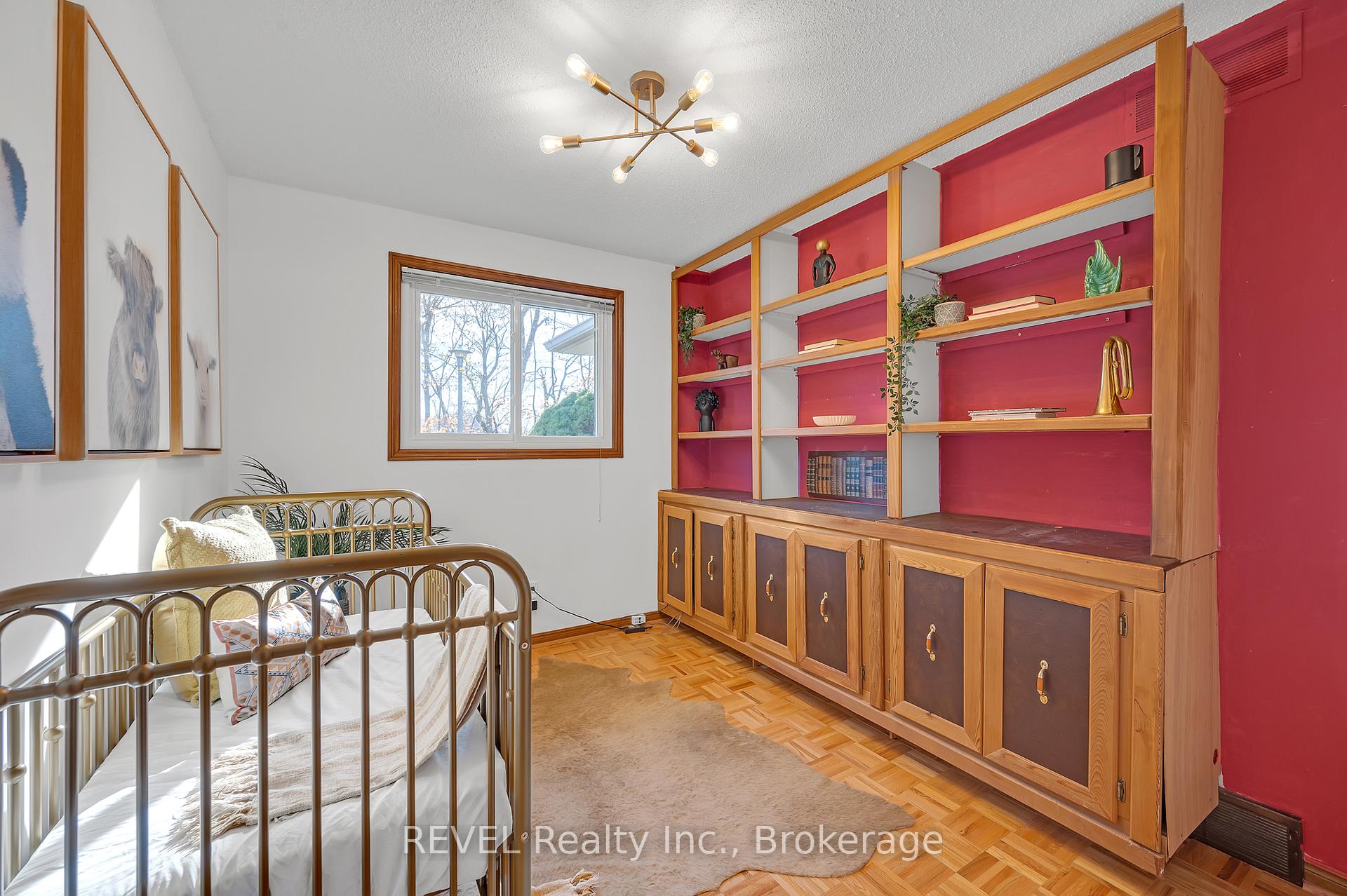 Photo 22 of 48 Port Master Drive, St. Catharines, Martindale Pond — HOMEH