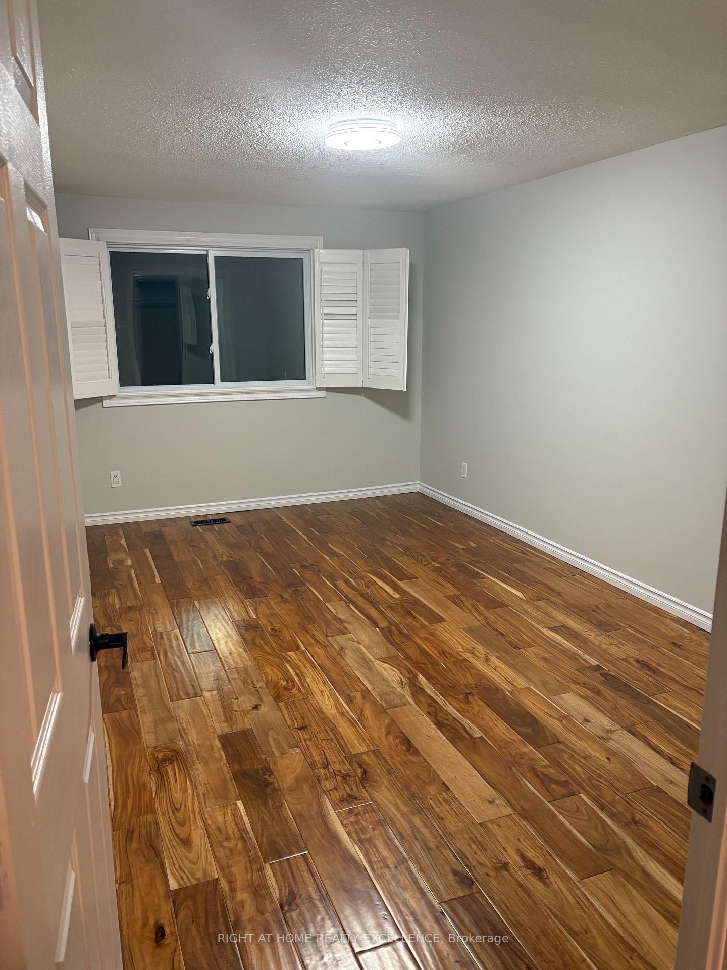 Photo 17 of Unit Upper, 6 Abelard Avenue, Brampton, Fletcher's West — HOMEH