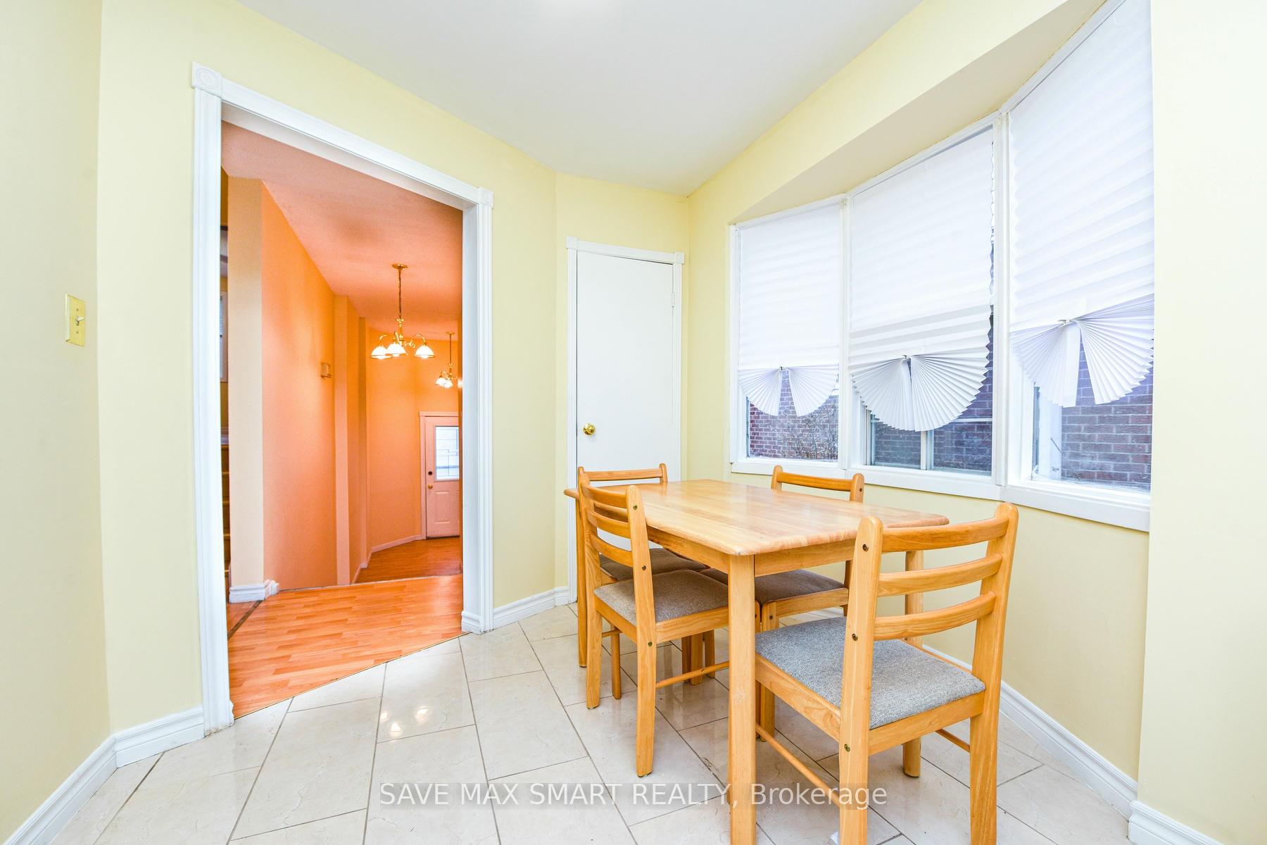 Photo 10 of 10 Keewatin Gate, Brampton, Brampton South — HOMEH