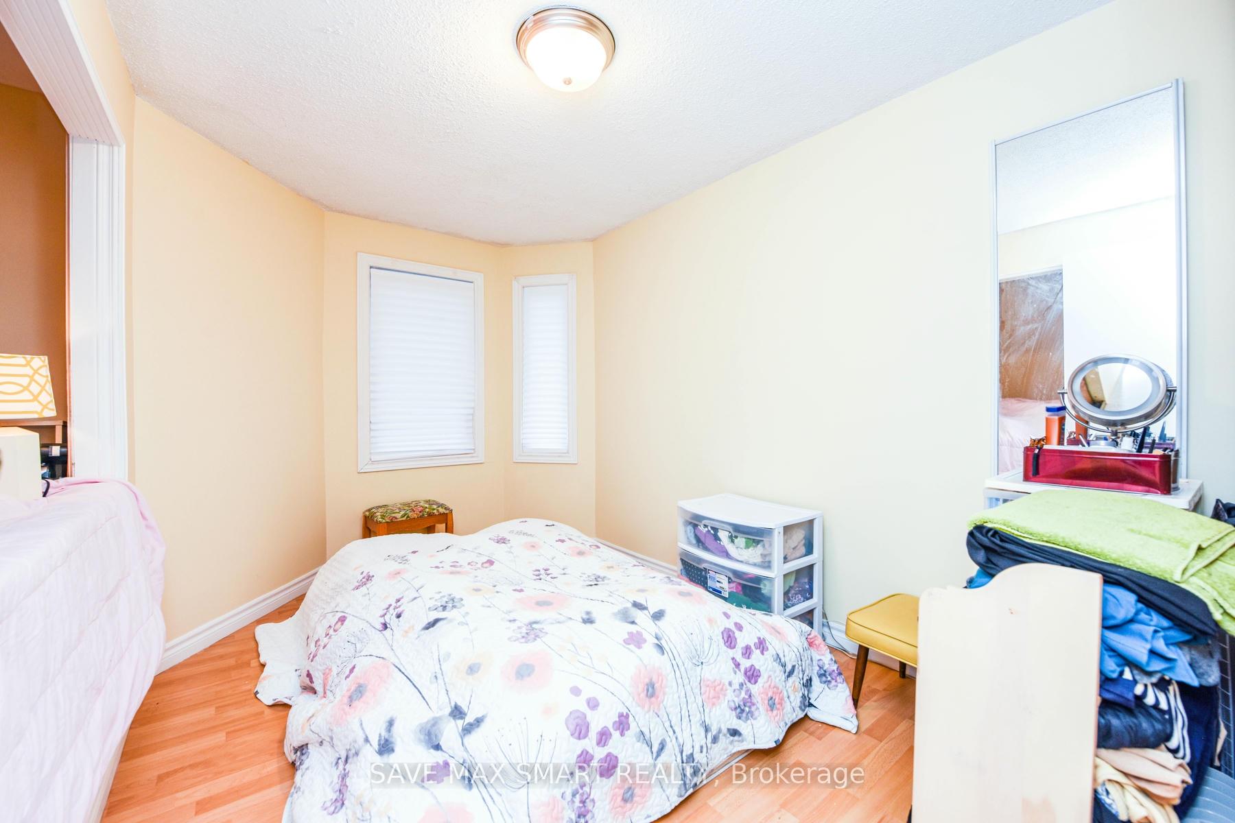 Photo 28 of 10 Keewatin Gate, Brampton, Brampton South — HOMEH